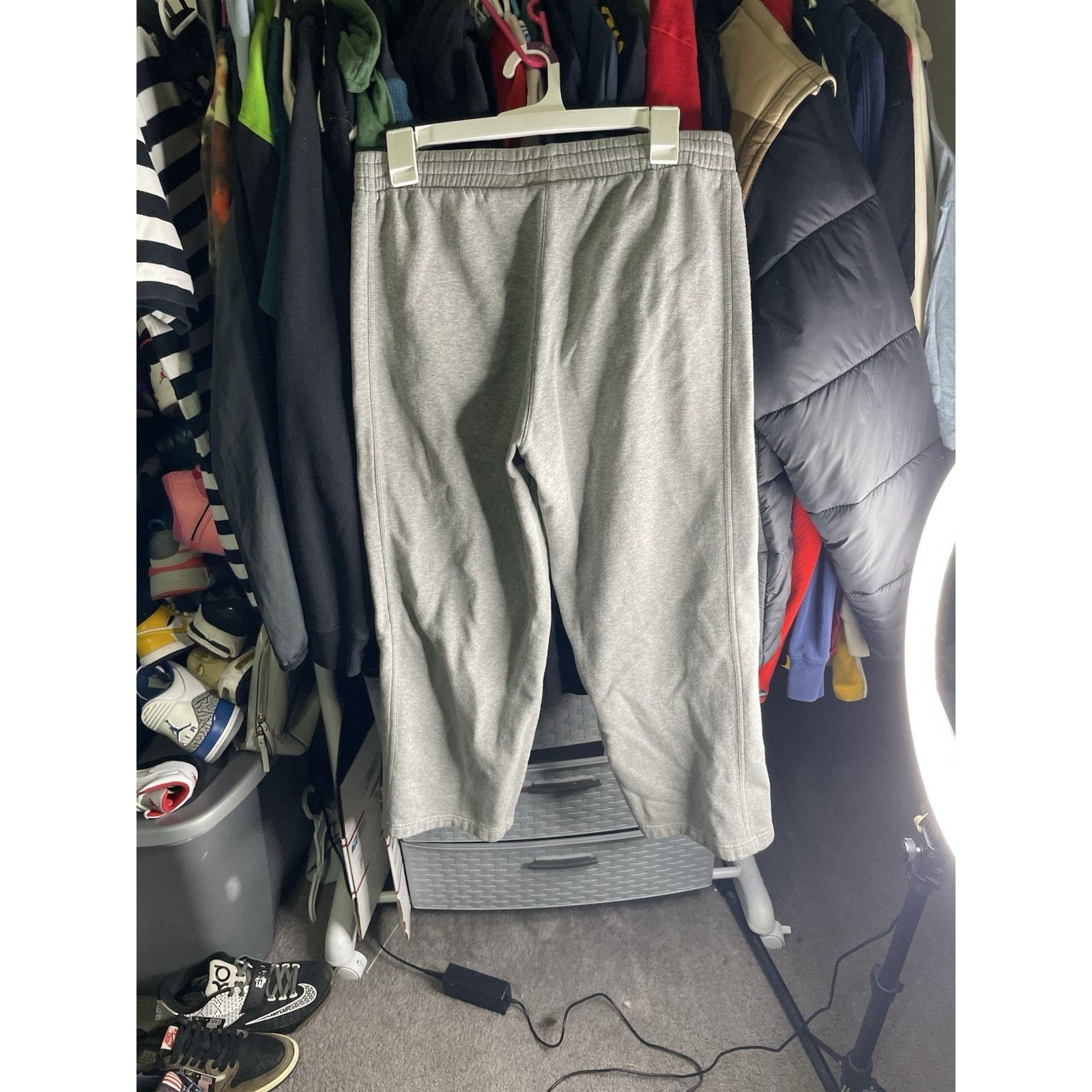 Nike Size Medium- Men's Nike Heather Gray Sweatpants straight leg Size US 42 / EU 58 - 2 Thumbnail