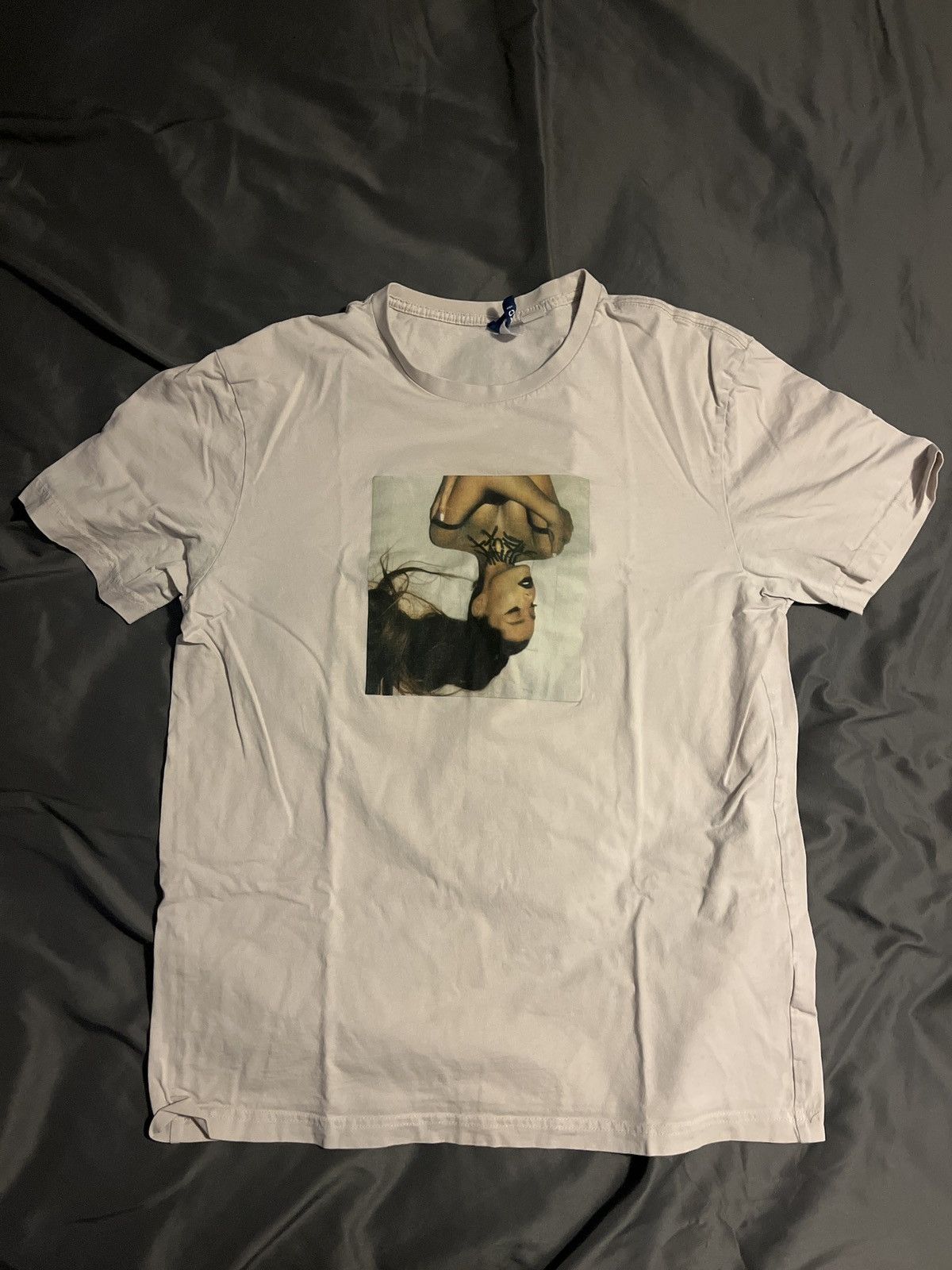 Japanese Brand Ariana grande Size US L / EU 52-54 / 3 - 1 Thumbnail