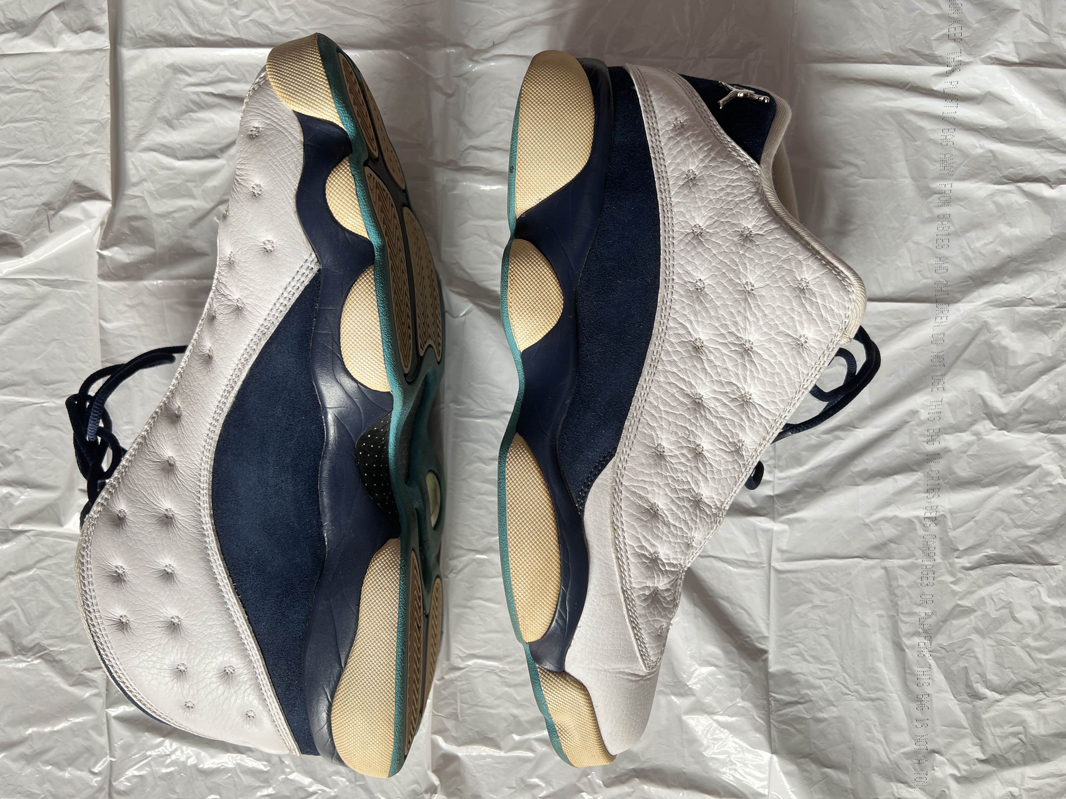 Jordan Brand Air Jordan 13 Low 'Hornets' Size US 10 / EU 43 - 5 Thumbnail