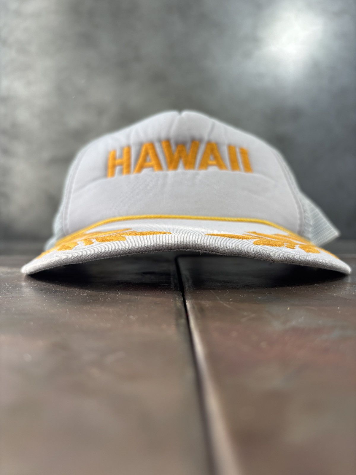 Vintage 1980s Vintage Trucker Hat Hawaii Laurel Embroidered Mesh Size ONE SIZE - 5 Thumbnail