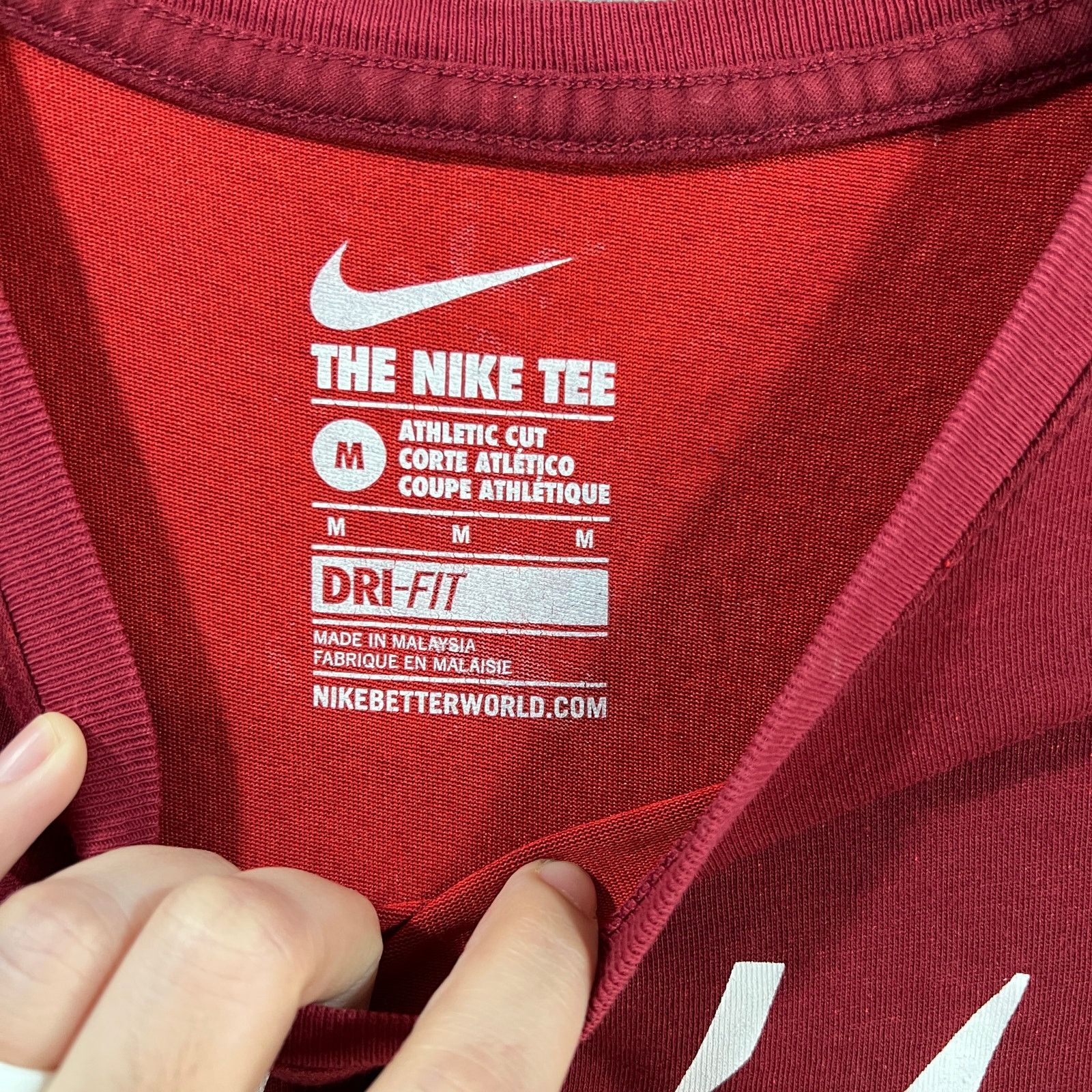 Nike Nike Dri-Fit T Shirt Red and White Outdoor Athletic Casual Size M / US 6-8 / IT 42-44 - 3 Thumbnail