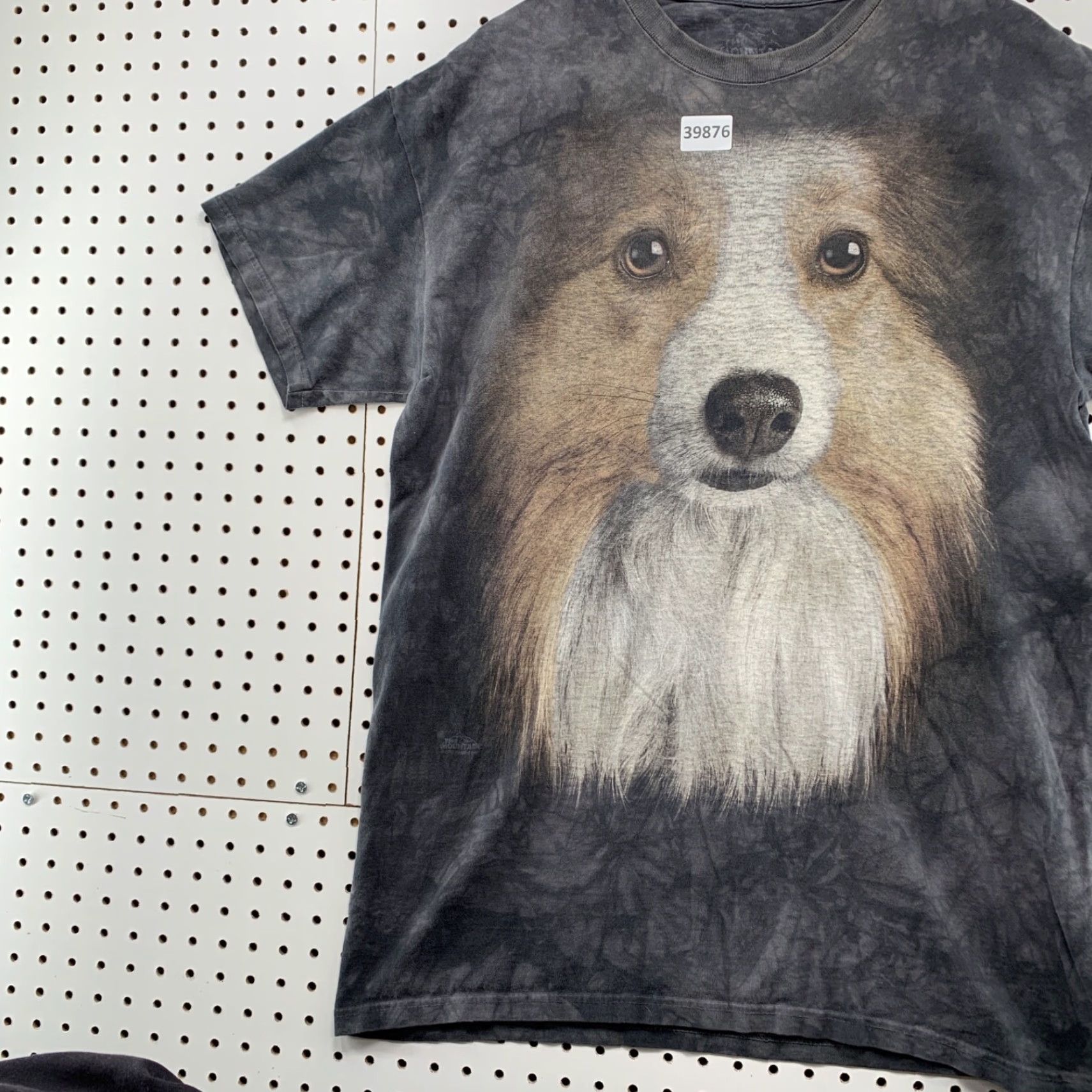The Mountain VINTAGE The Mountain Shirt Mens L Gray Tie Dye Dog 22x31.5 Shetland Sheepdog Size US L / EU 52-54 / 3 - 3 Thumbnail
