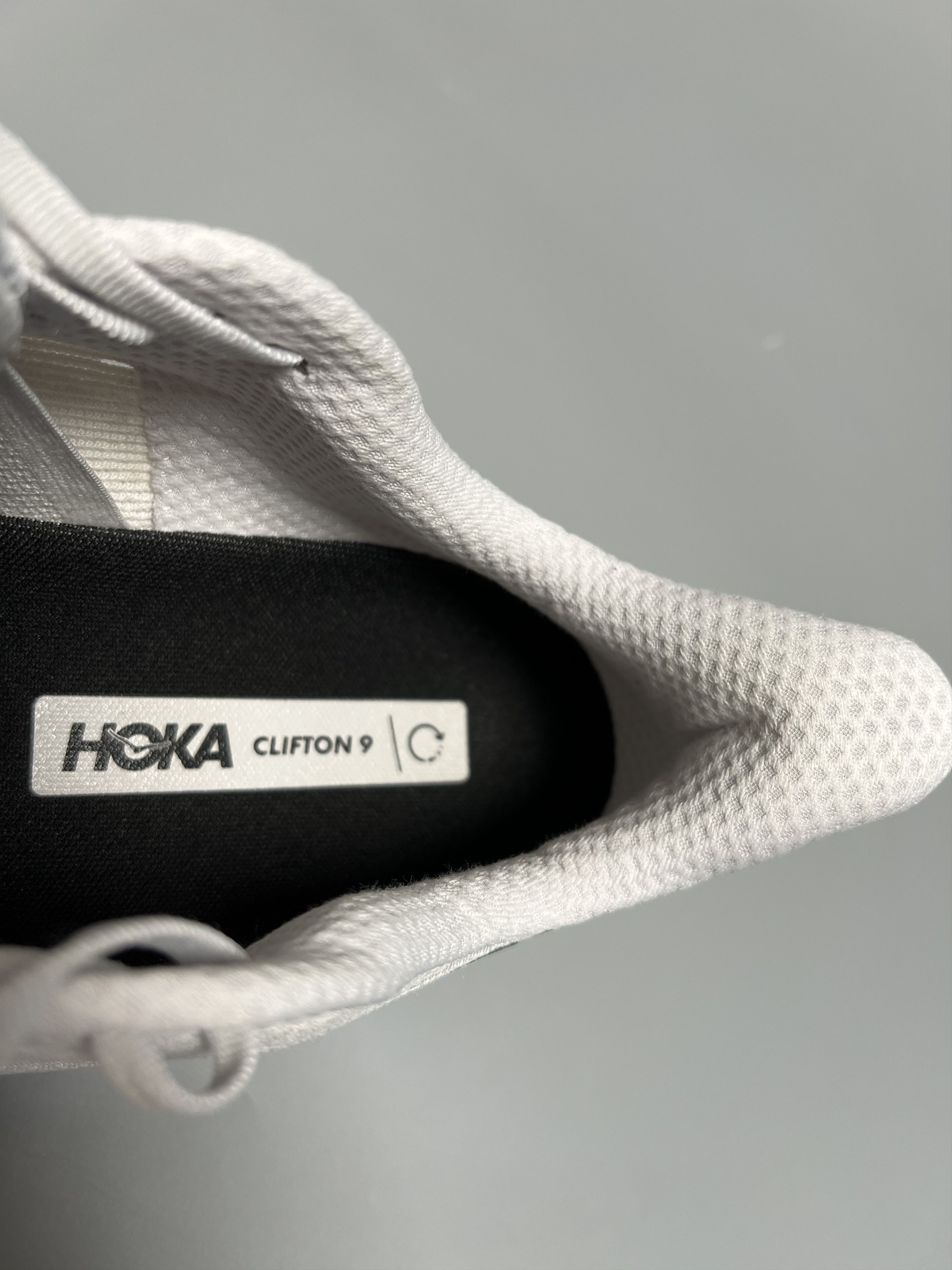 Hoka 12 EE Hoka One One Clifton 9 Wide Running Shoes Walking Gym Size US 12 / EU 45 - 17 Thumbnail