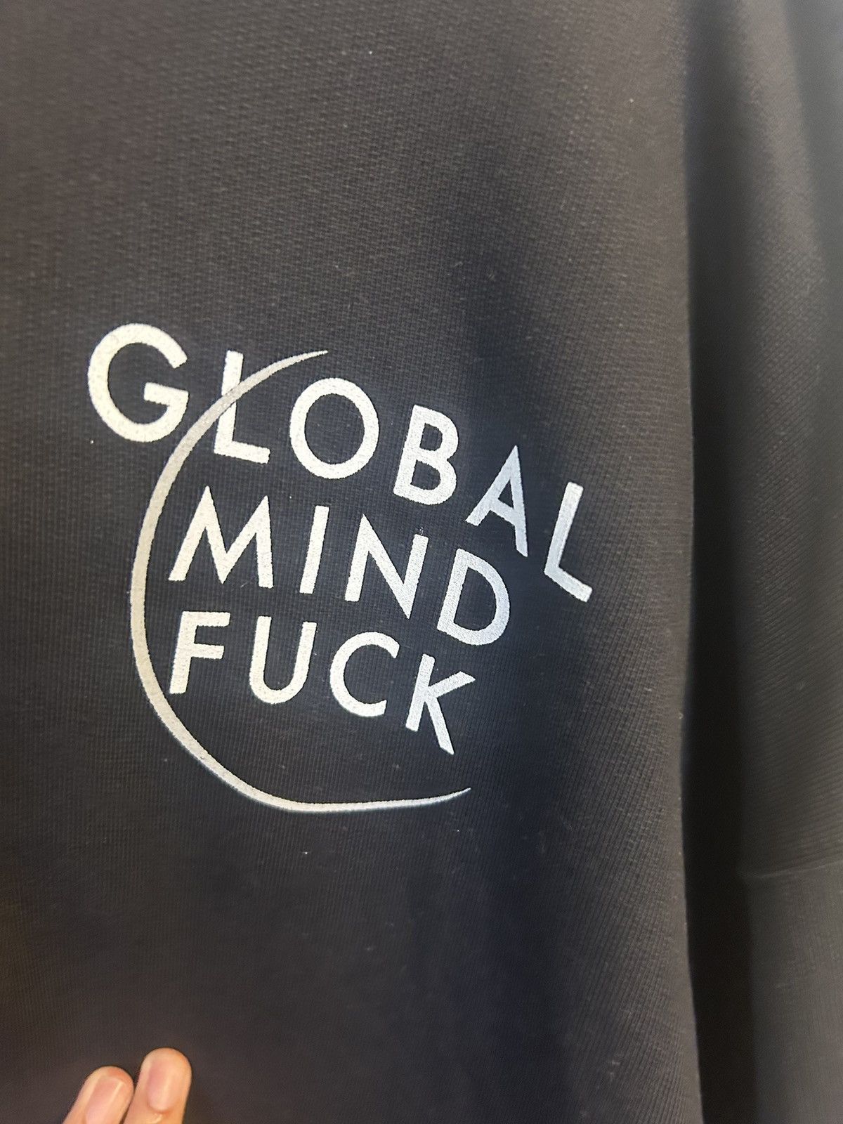 Vetements Vetements global mind fuck hoodie Size US M / EU 48-50 / 2 - 2 Thumbnail