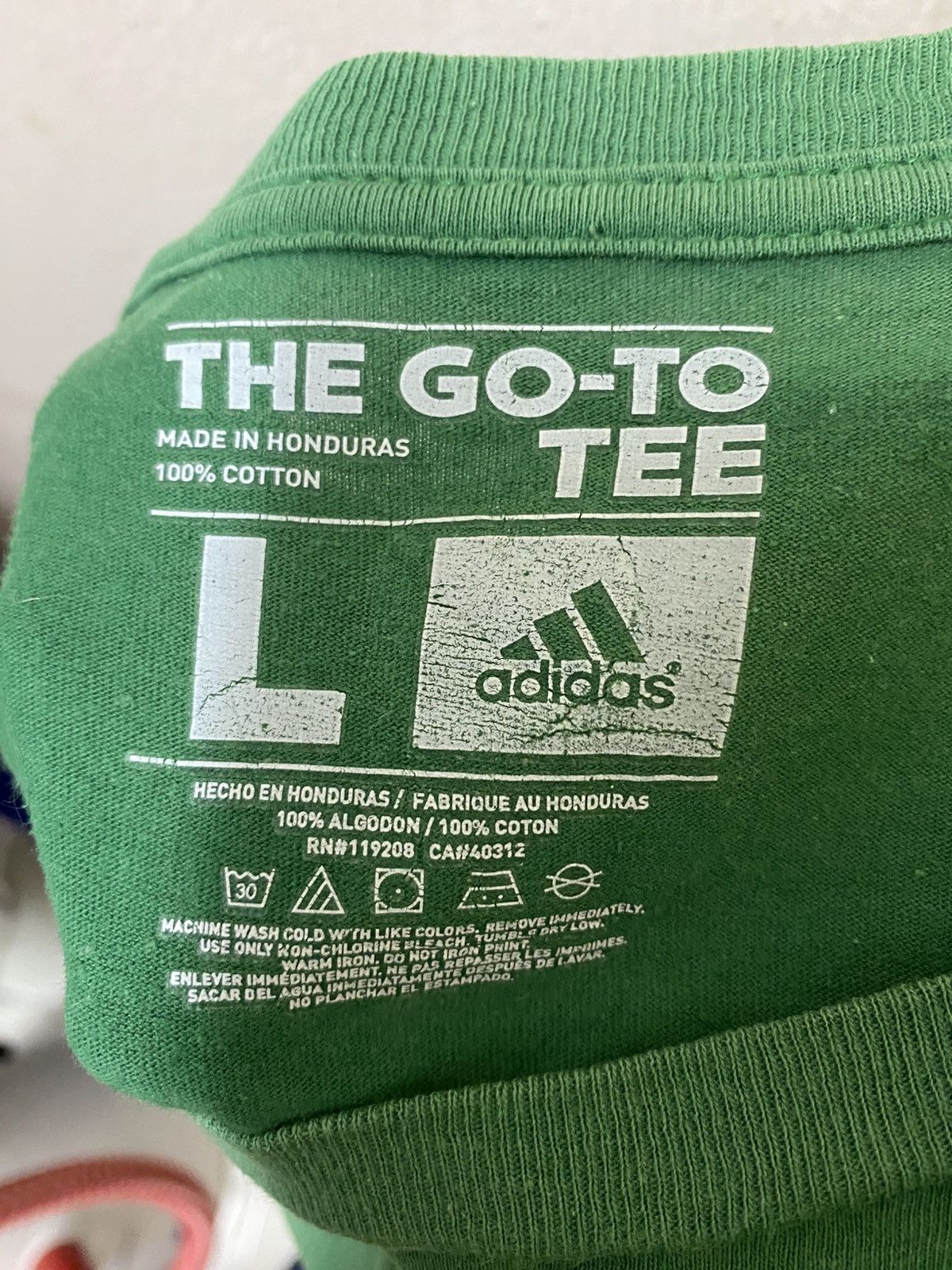 Adidas Adidas Celtics Tshirt Short Sleeve Crewneck Size US L / EU 52-54 / 3 - 6 Thumbnail