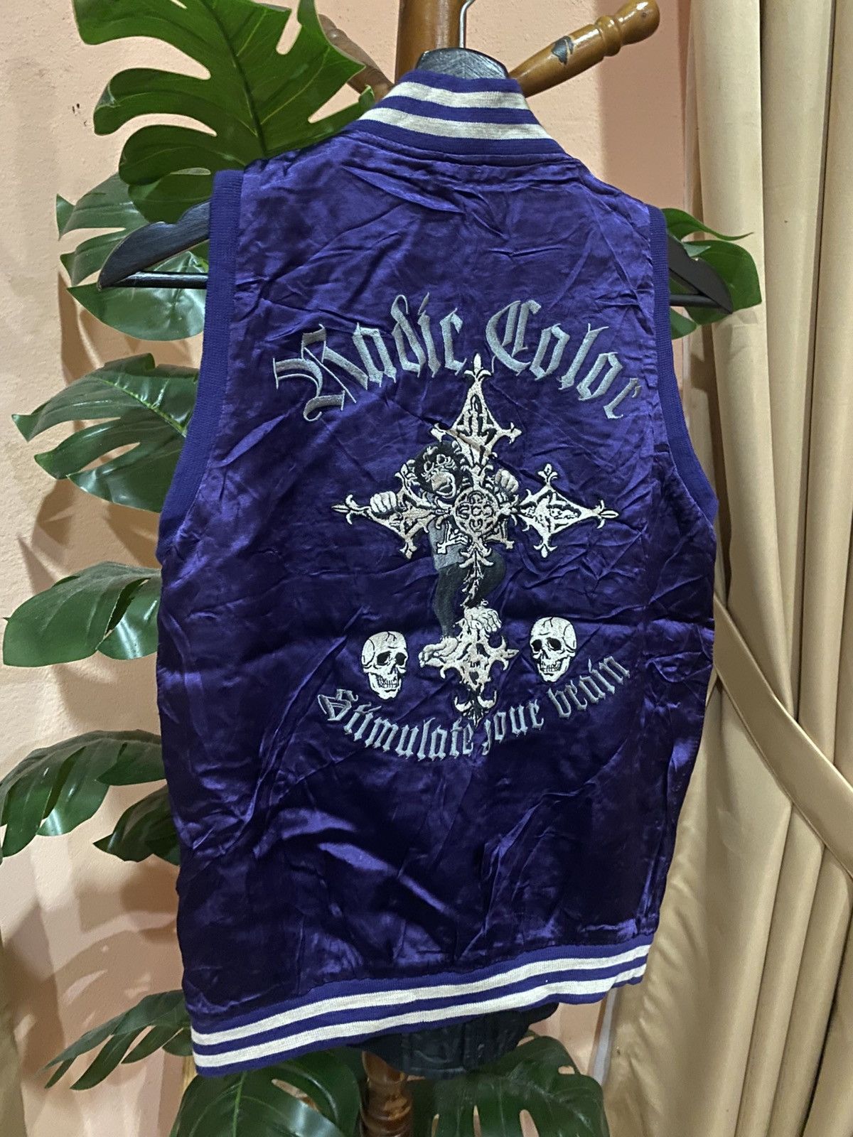 Other Radic Color Purple Satin Embroidered Gothic Skull & Monkey Size S / US 4 / IT 40 - 6 Thumbnail