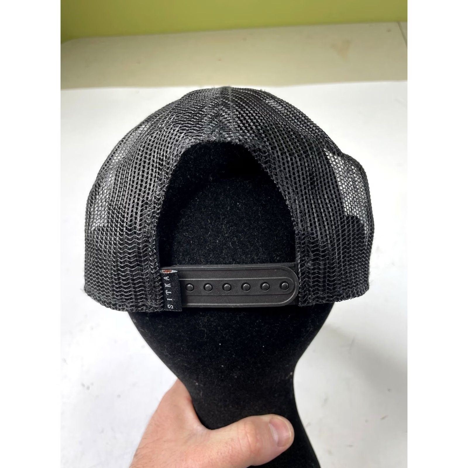 SITKA Sitka Gear Black Icon Trucker Hat Baseball Cap Snapback OSFA Mens Size ONE SIZE - 4 Thumbnail