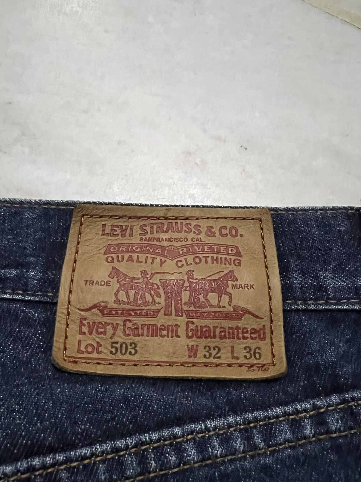 Levi's 90’s LEVIS 503 DISTRESSED JEAN Size US 31 - 22 Thumbnail