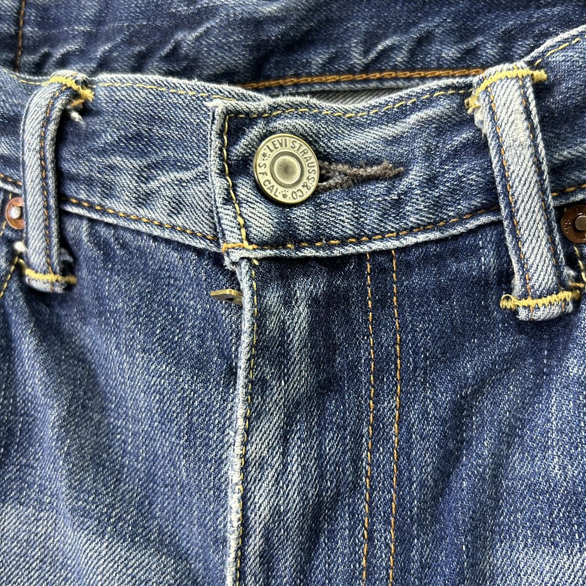 Levi's Vintage Levi’s 502 Ripped Distressed Denim Size US 32 / EU 48 - 6 Thumbnail