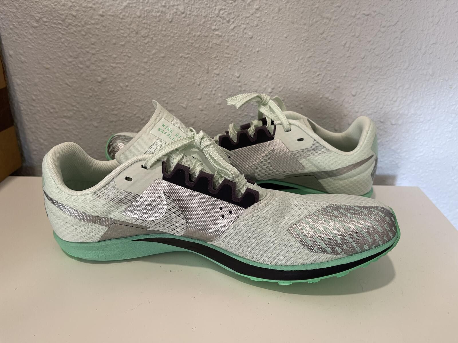 Nike Nike Rival Waffle Size 11 Mint Green and White Size US 11 / EU 44 - 2 Thumbnail