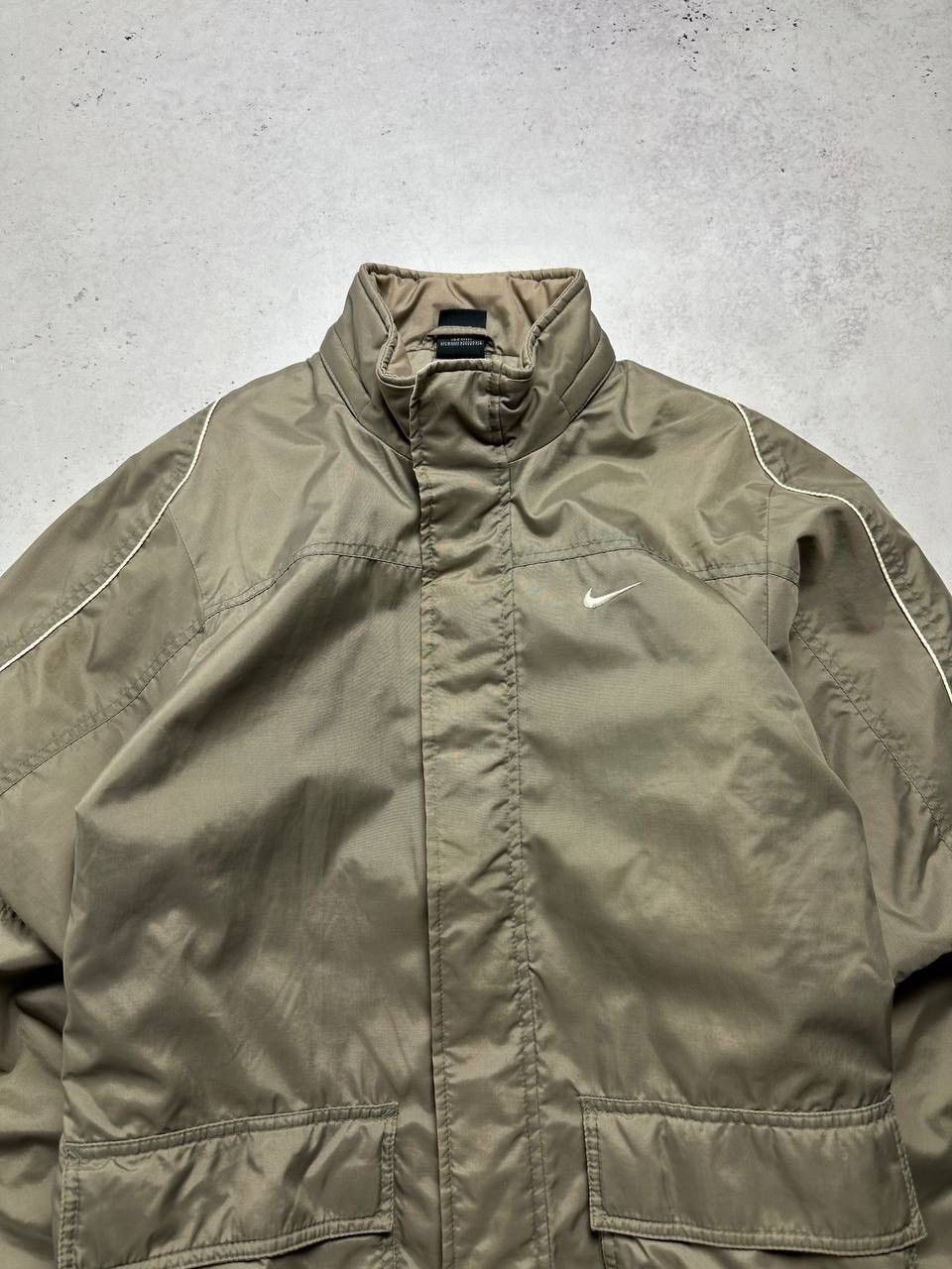 Nike × Vintage Vintage Nike Swoosh Winter Puffer Jacket Y2K L Size US L / EU 52-54 / 3 - 2 Thumbnail