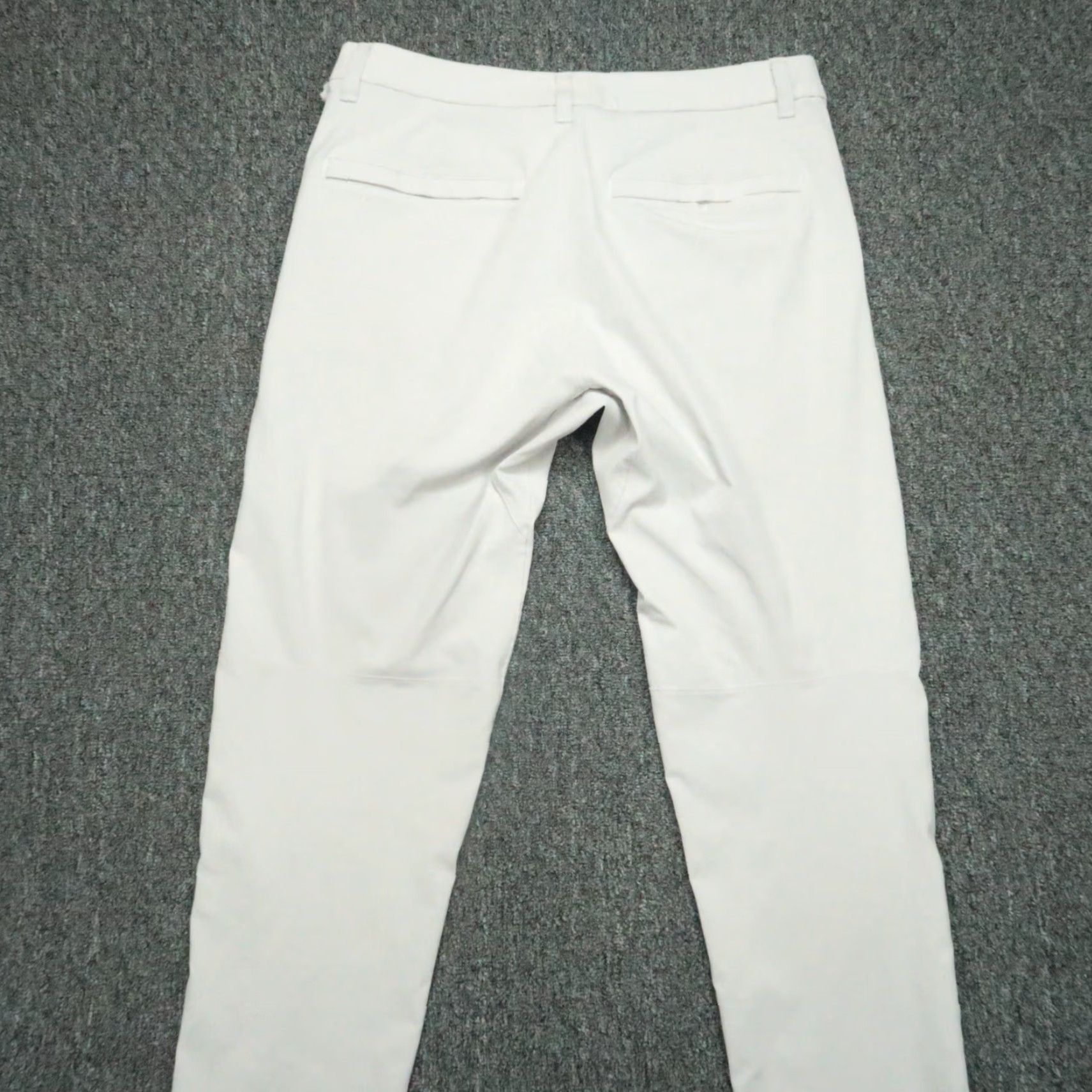 Lululemon Lululemon Pants Men 33x28 Gray Commission Slim Fit Ventlight Zip Pocket Shirt, Pants? Size US 33 - 4 Thumbnail