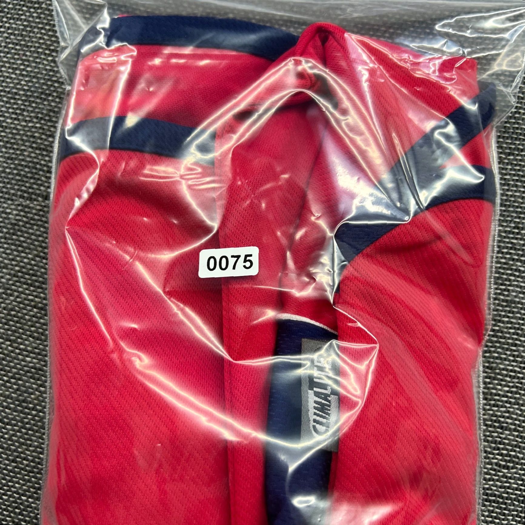Adidas adidas Bayern Munich 1999 2000 2001 Home Football Jersey Mens Medium Shirt Size US M / EU 48-50 / 2 - 2 Thumbnail