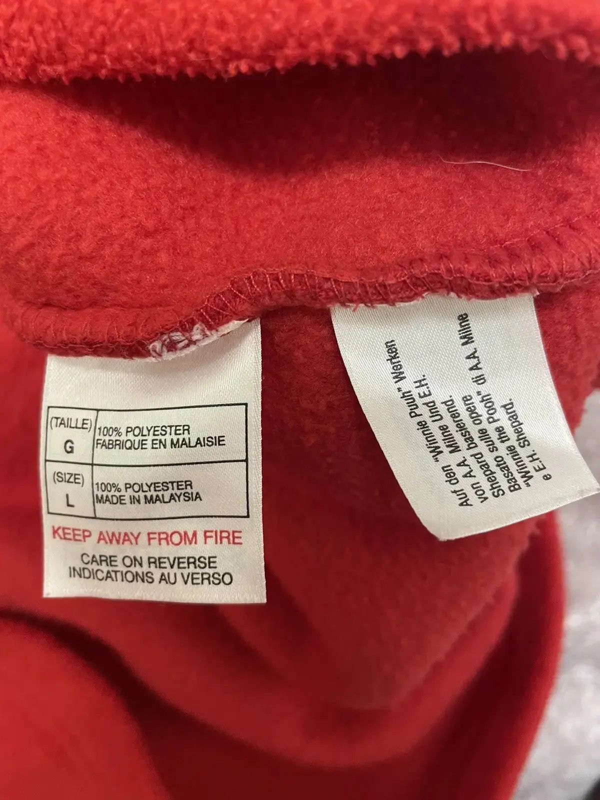 Disney Vintage Disney Paris Fleece Hoodie Lovable Winnie Pooh Red L Size US L / EU 52-54 / 3 - 5 Thumbnail