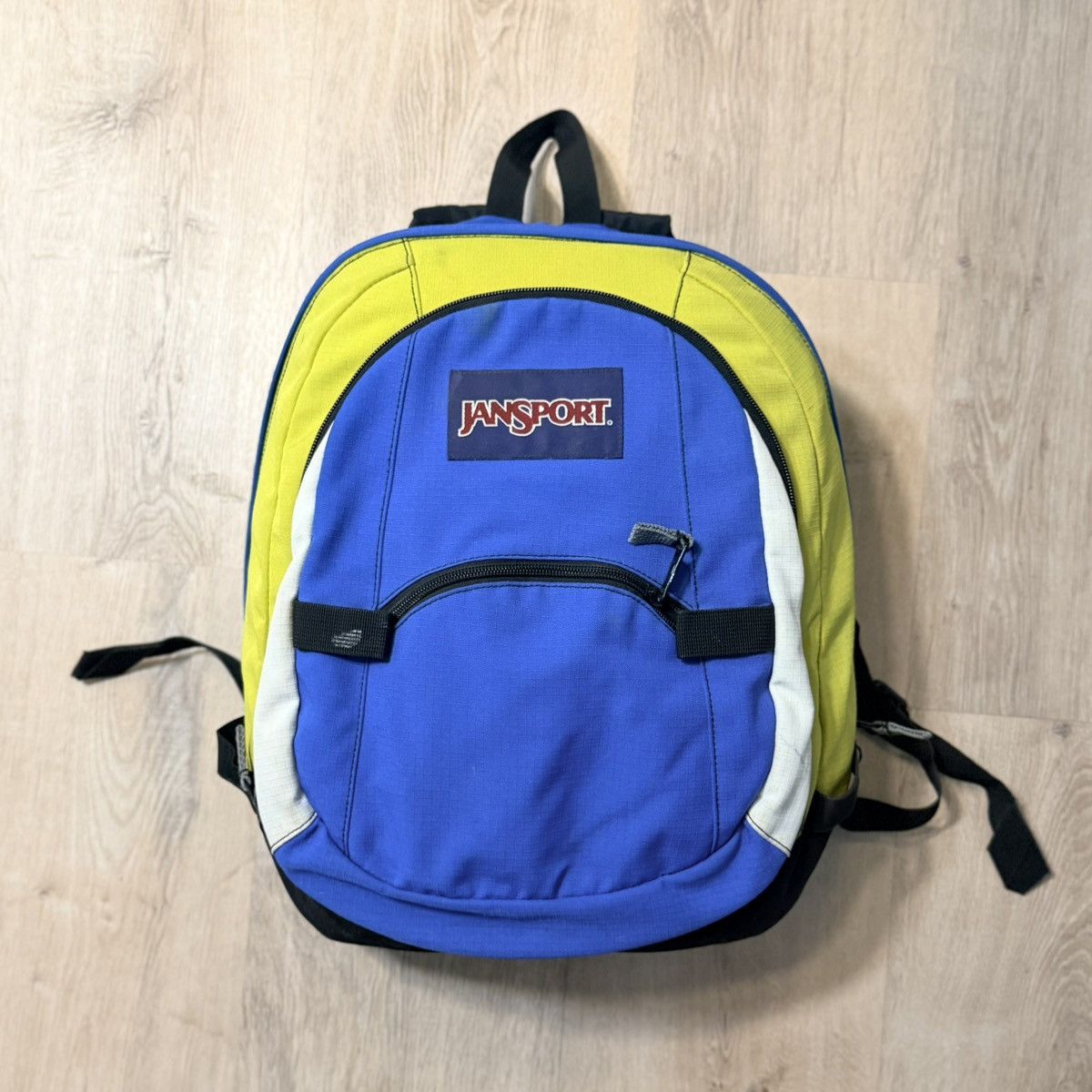 adidas backpack for carry on Utility XL Team Daiwa Seaborg Lithium-Ion Battery Shimano Butterfly Flat-Fall Jigs, Color:Cheater Blue - Nickel Padded shoulder straps and