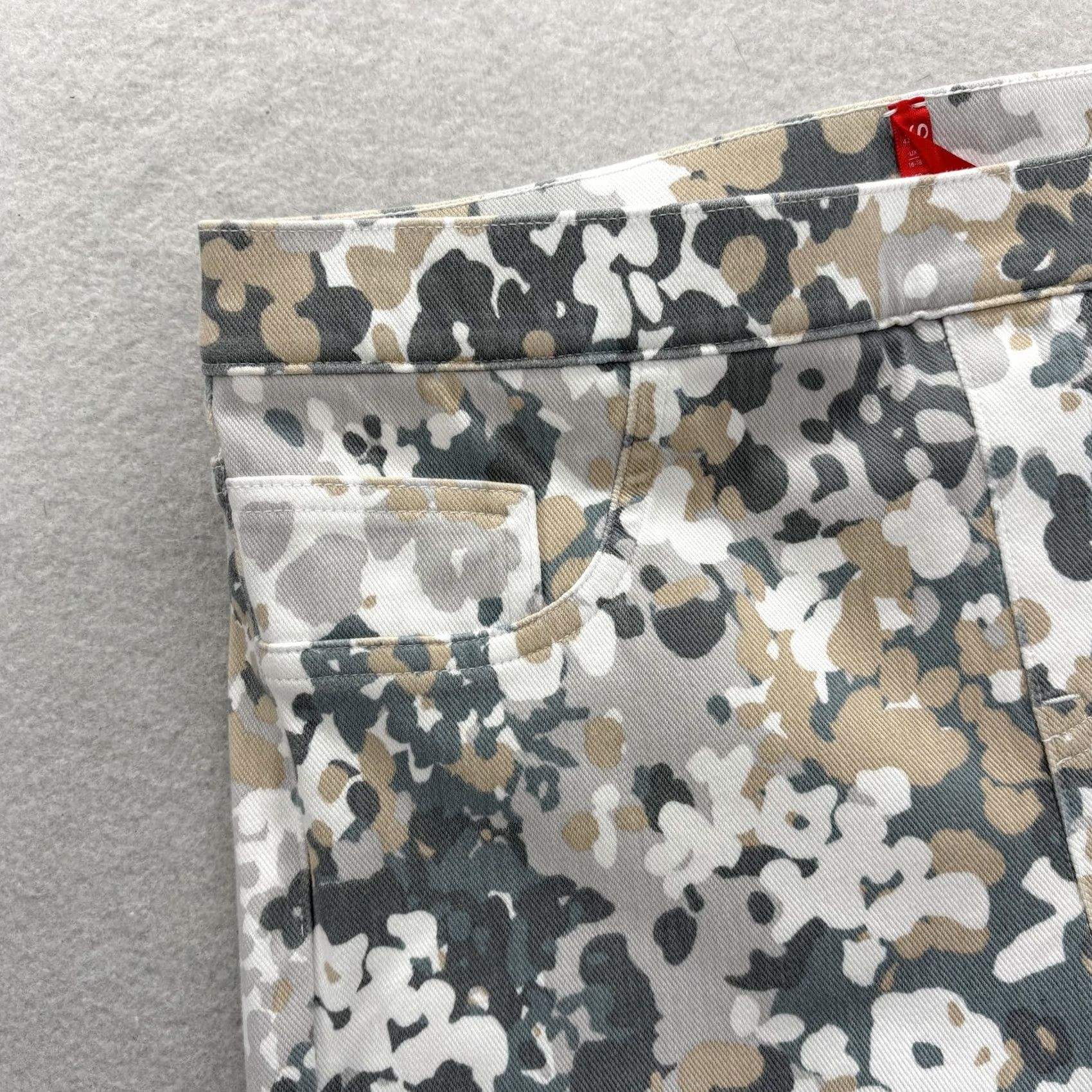 Spanx Spanx Jegging Pants Womens Large Gray Camouflage Stretch Denim Skinny Pockets Pull On Size 36" / US 14 / IT 50 - 3 Thumbnail