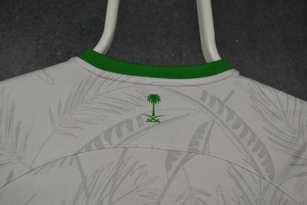 Nike Saudi Arabia 2020 2021 home soccer football jersey Nike Size US XS / EU 42 / 0 - 10 Thumbnail
