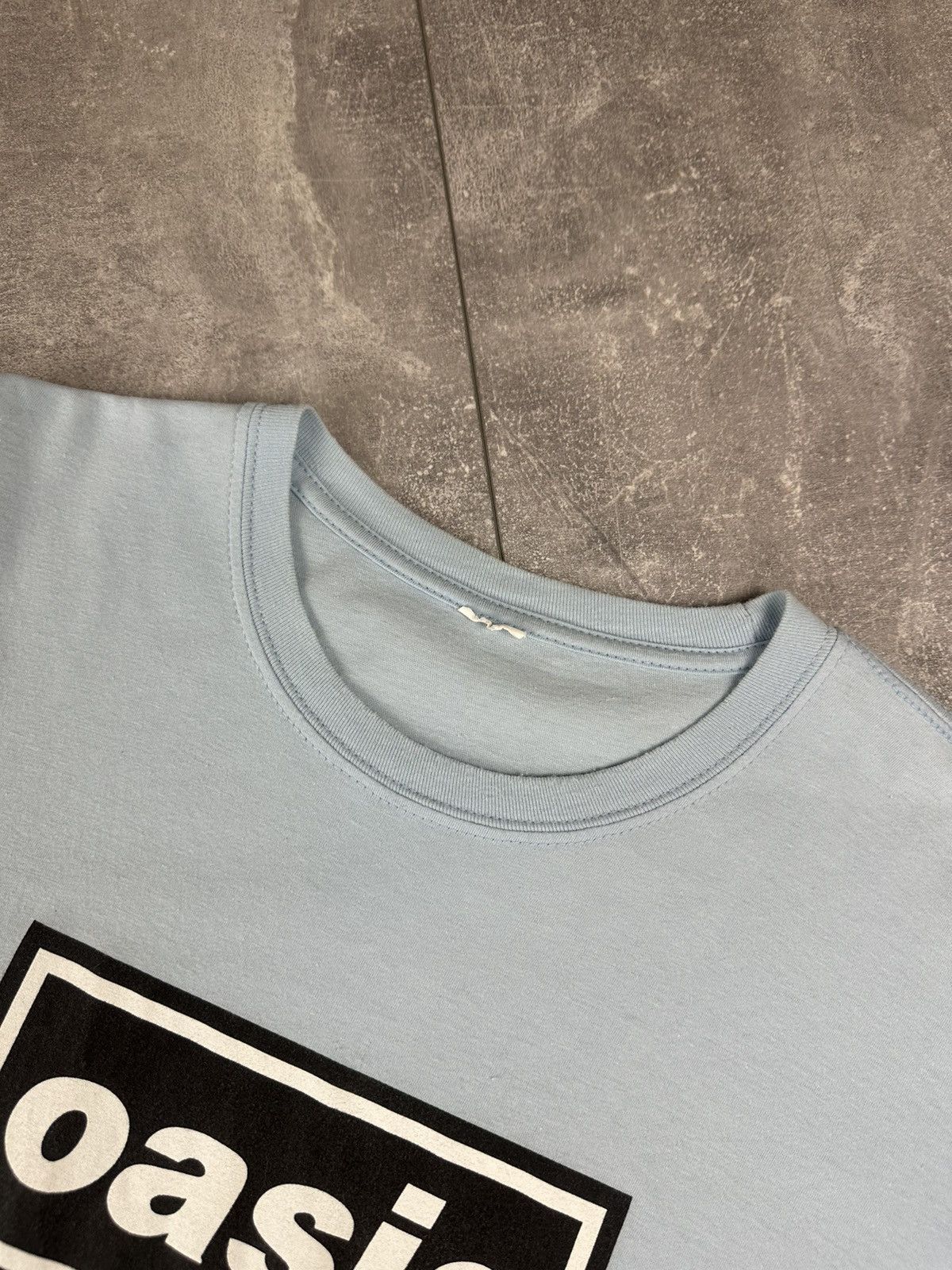 Gildan Oasis Vintage Big Logo Mens Blue T-Shirt Size US L / EU 52-54 / 3 - 5 Thumbnail