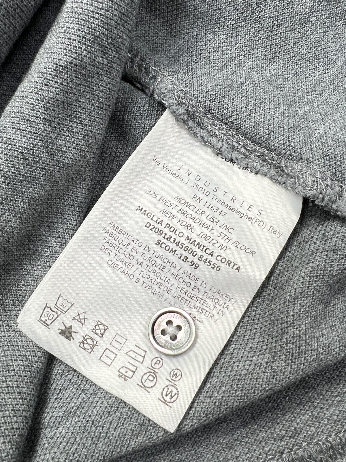 Moncler Moncler Men’s Grey Tricolor Trim Pique Polo Shirt XL Size US XL / EU 56 / 4 - 7 Thumbnail