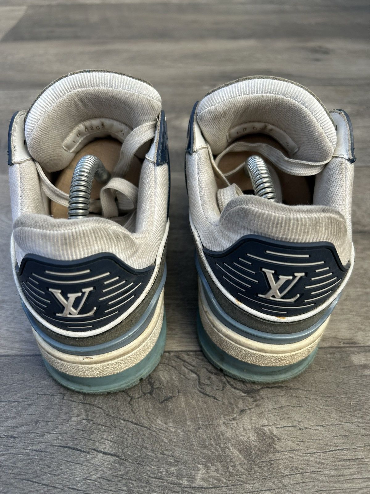 Louis Vuitton Louis Vuitton LV Trainer Sneakers Size US 5.5 / EU 38 - 5 Thumbnail