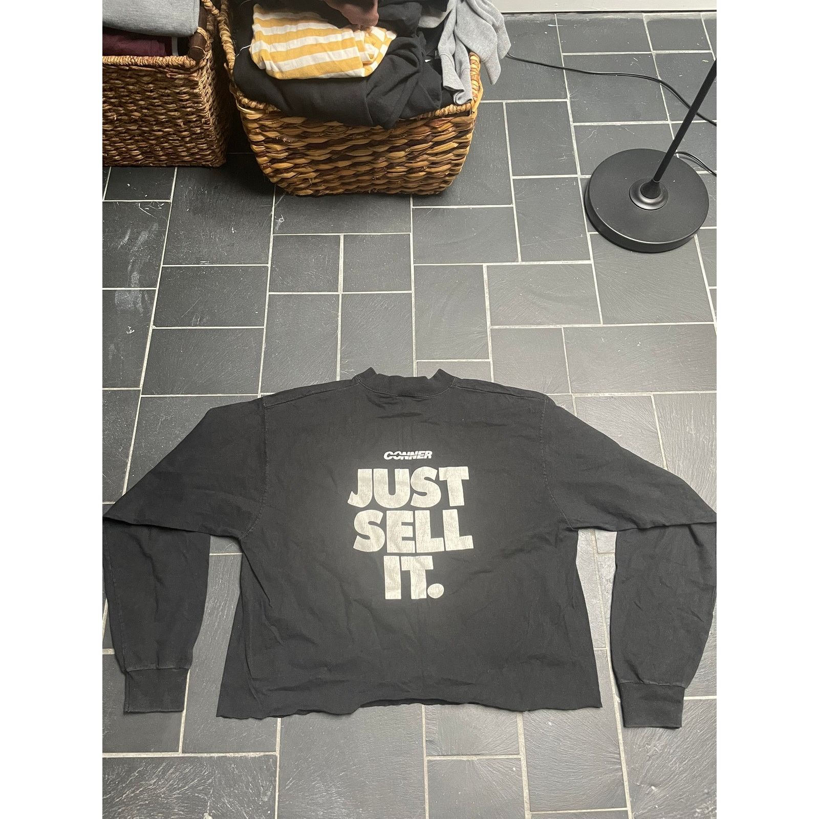 Fruit Of The Loom Vintage Fruit Of The Loom Graphic Long Sleeve Cropped Size US XL / EU 56 / 4 - 1 Thumbnail