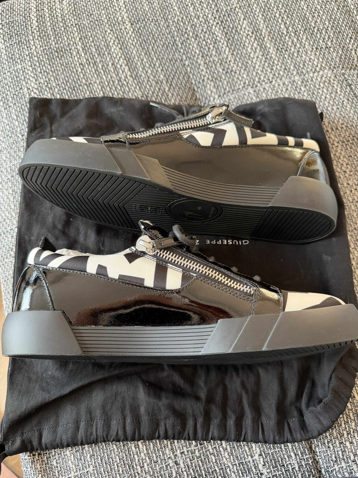 Giuseppe Zanotti Giuseppe Zanotti Black White Graphic Sneakers Side Zip Size US 11 / EU 44 - 4 Thumbnail