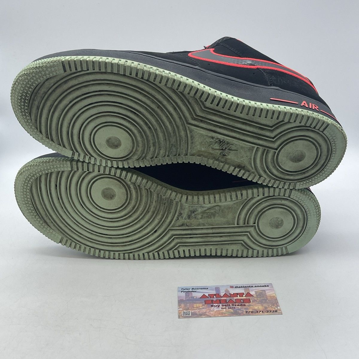 Nike Air Force 1 Yeezy Size US 11 / EU 44 - 7 Thumbnail
