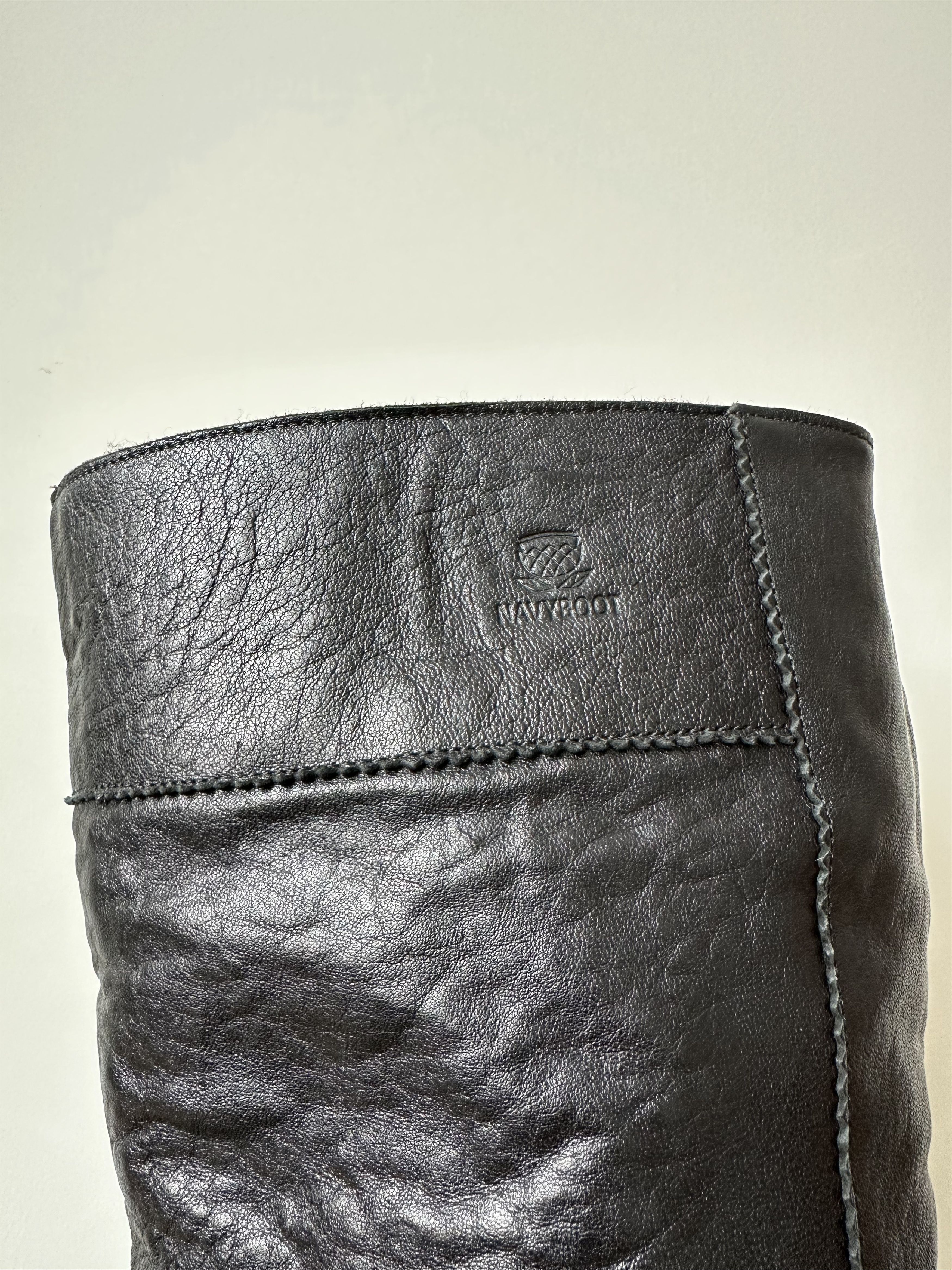 NAVYBOOT Navyboot Black Leather Shearling Tall Boots EU41 Size US 8 / EU 41 - 5 Thumbnail