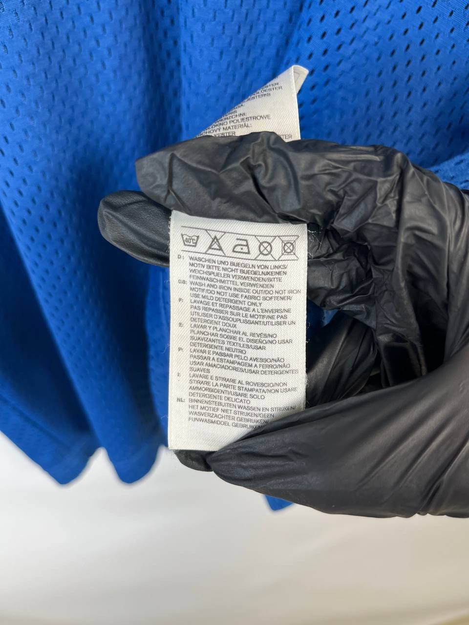 Adidas ADIDAS ORIGINALS MESH TEE BLUE VINTAGE 2004 TREFOIL Size XL Size US XL / EU 56 / 4 - 4 Thumbnail