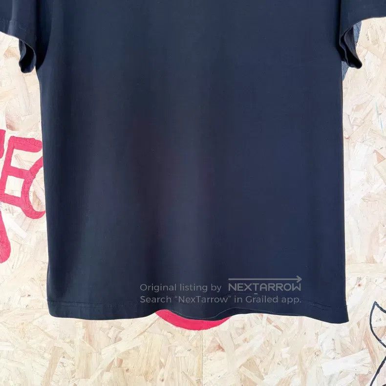 Balenciaga Balenciaga Classic Coke Short Sleeve Size US S / EU 44-46 / 1 - 5 Thumbnail