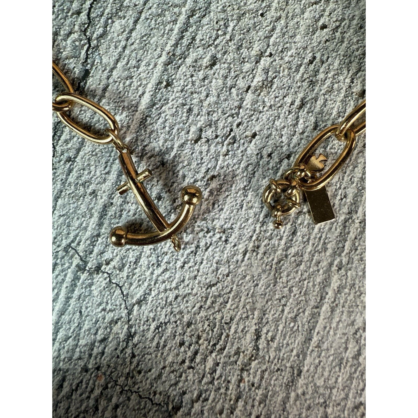 Kate Spade Kate Spade New York $299 Gold and Navy Blue Oval Necklace Size ONE SIZE - 11 Thumbnail