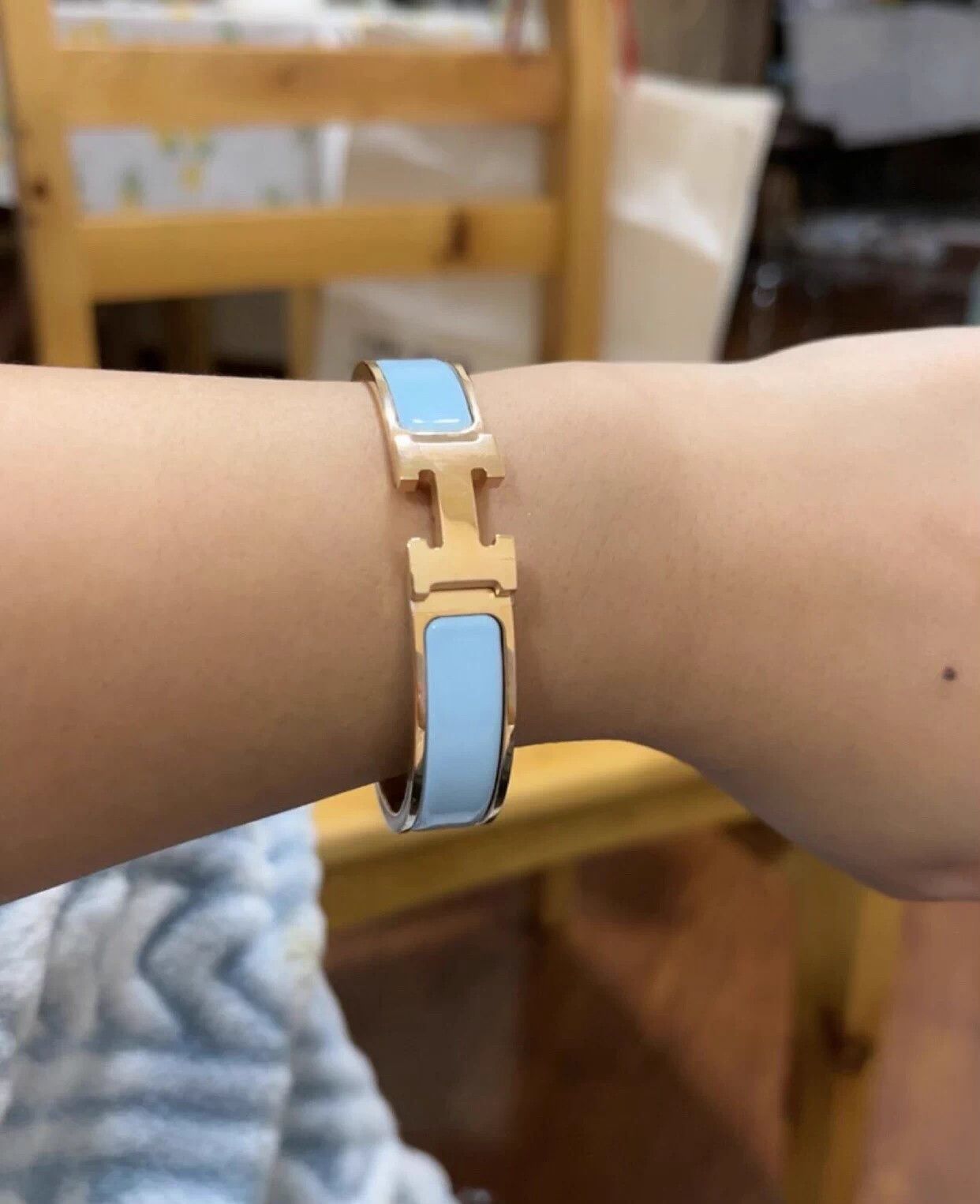 Hermes Hermes Clic H Blue Enamel Gold Bracelet GM Size ONE SIZE - 2 Thumbnail