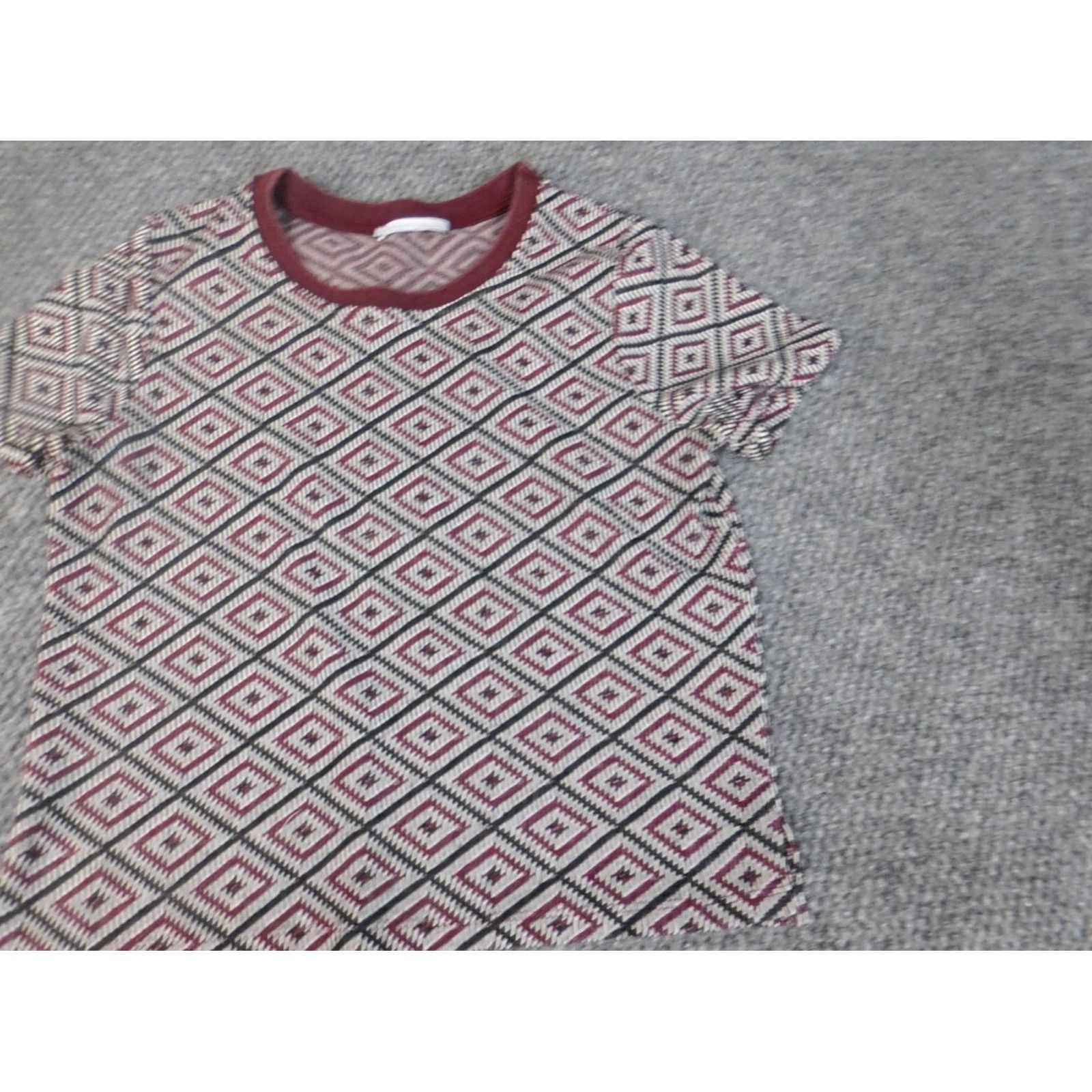Zara Zara Blouse Shirt Womens M Orange Geometric Short Sleeve Crew Neck Knit Polyester Size M / US 6-8 / IT 42-44 - 2 Thumbnail