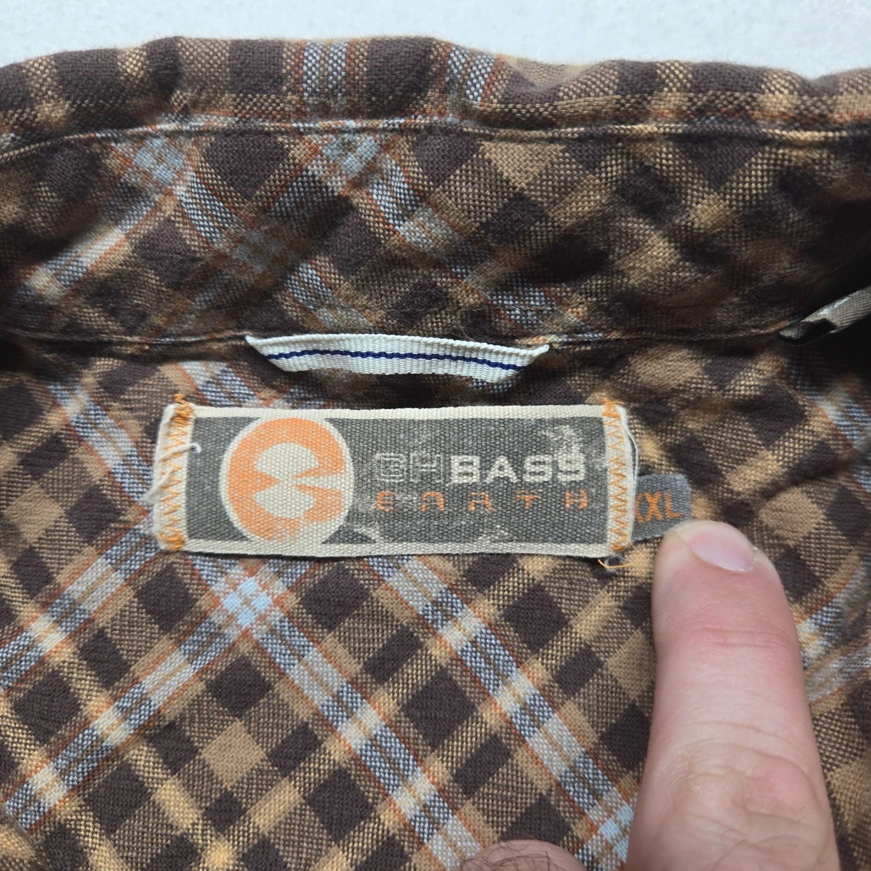 Vintage VINTAGE G.H. BASS & CO. Plaid Shirt Adult Men's Large Brown Casual Button-up Long Sleeve Size US XXL / EU 58 / 5 - 3 Thumbnail
