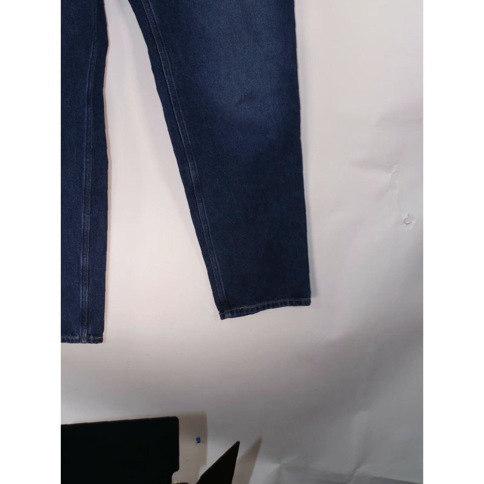 Levi's Vintage Levi's Women's Jeans Straight Leg 14 Regular Blue Dark Cotton Denim Relaxed Fit Size 34" / US 12 / IT 48 - 2 Thumbnail