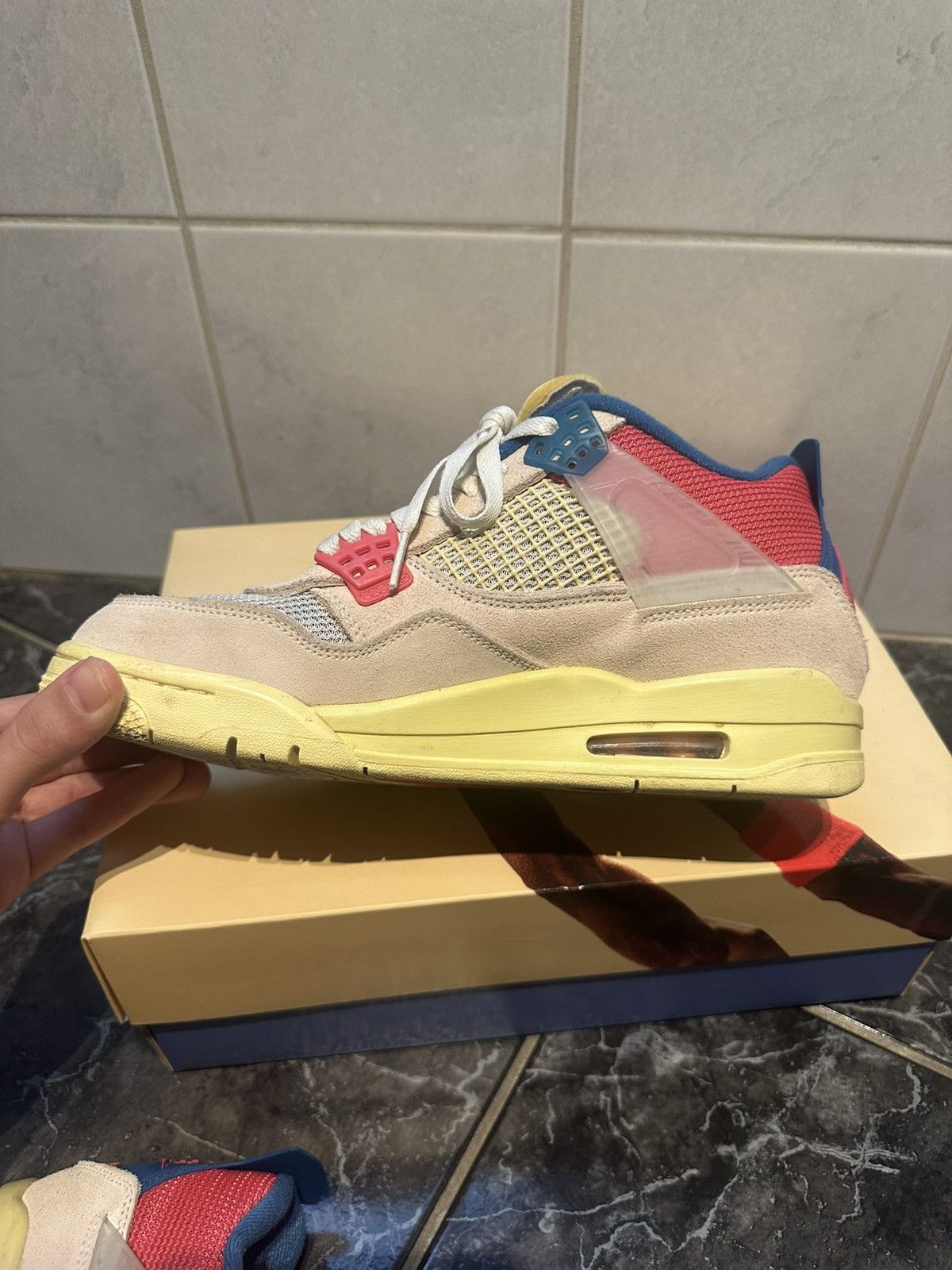 Jordan Brand × Union LA Jordan 4 Guava Ice Union LA Size US 8.5 / EU 41-42 - 4 Thumbnail