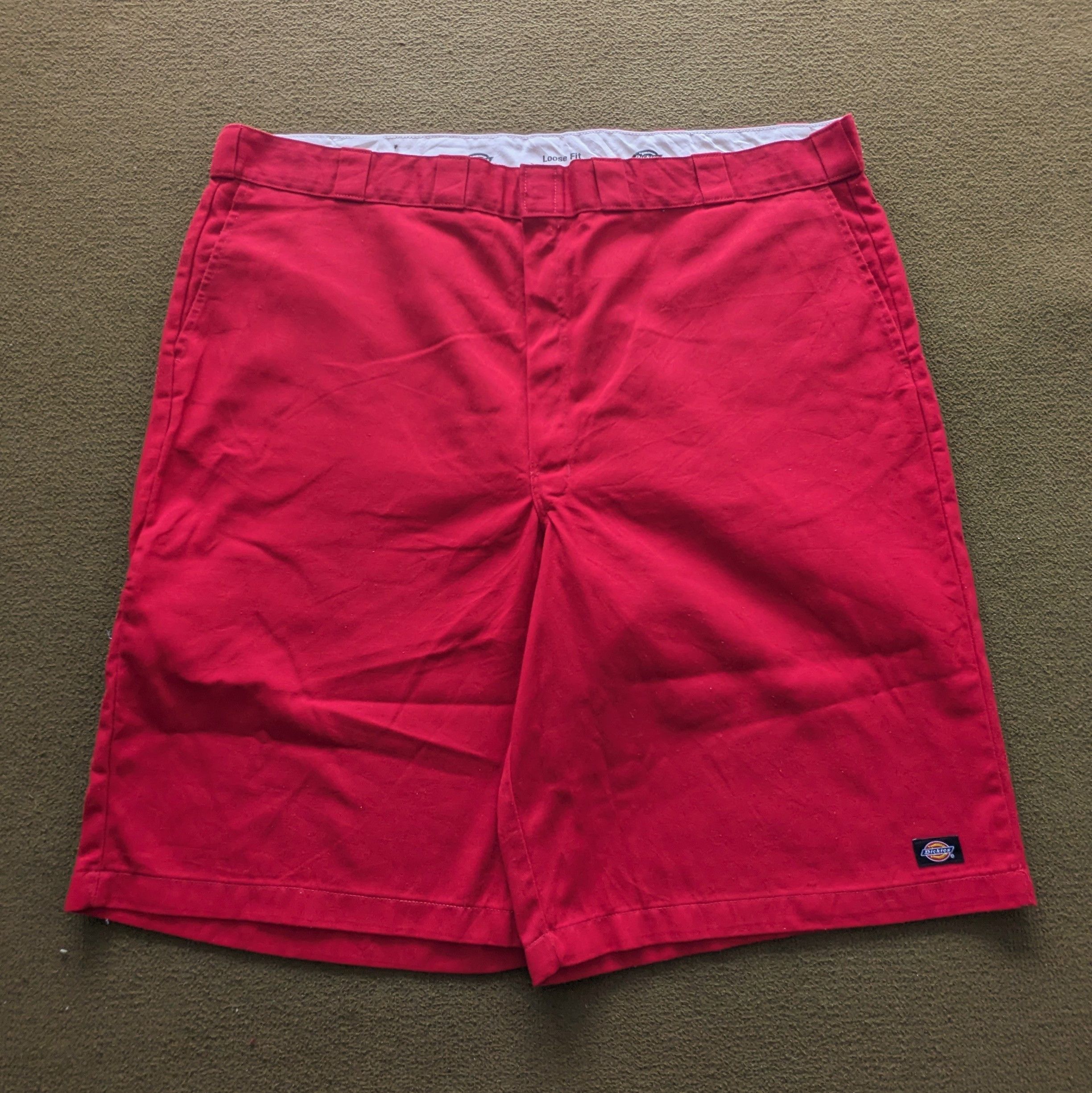 Vintage Vintage DICKIES Japanese Brand Shorts Pants Size US 44 / EU 60 - 1 Thumbnail