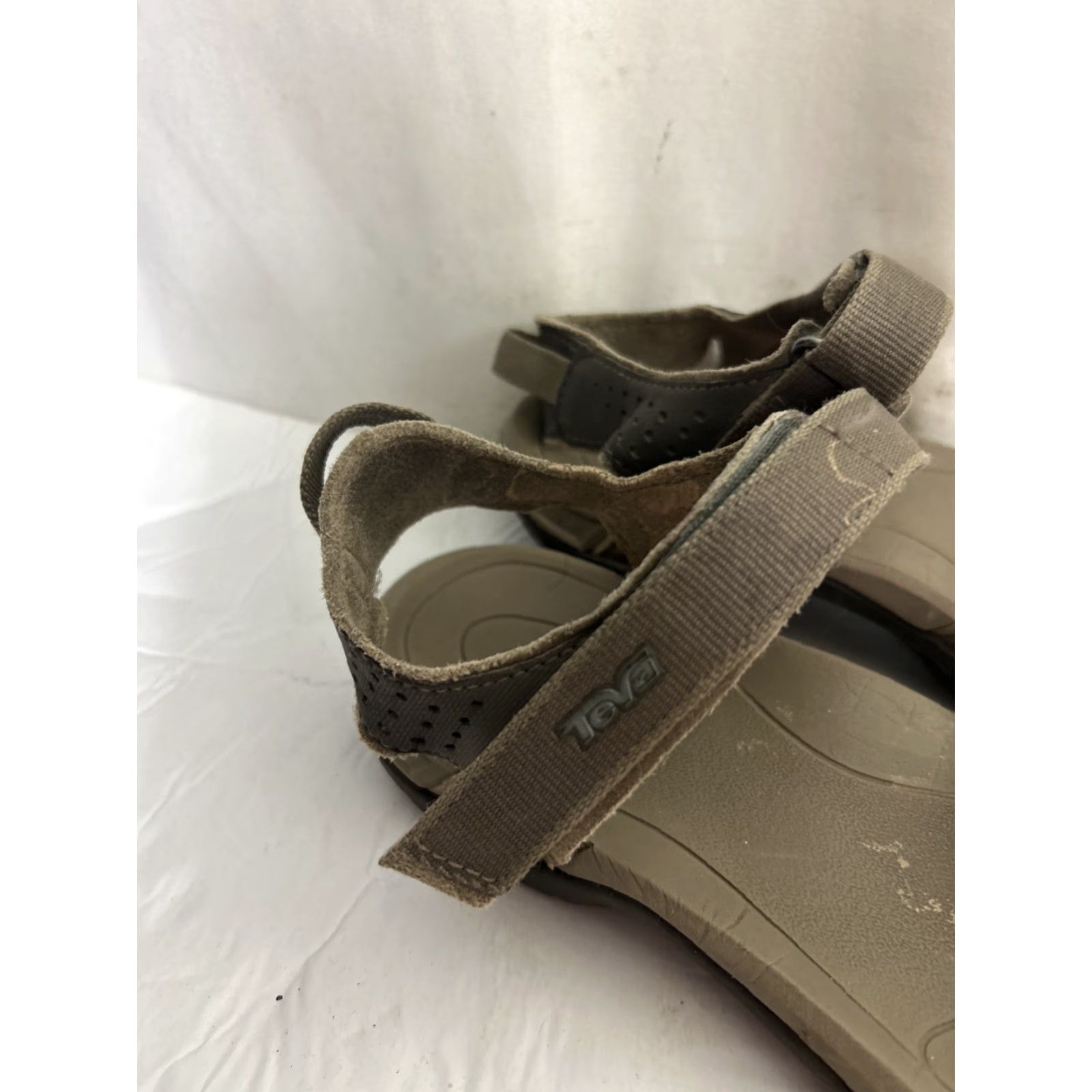 Teva Teva Womens Sandal Size 8 Gray Strappy Sling Back Open Toe Size US 8 / IT 38 - 4 Thumbnail