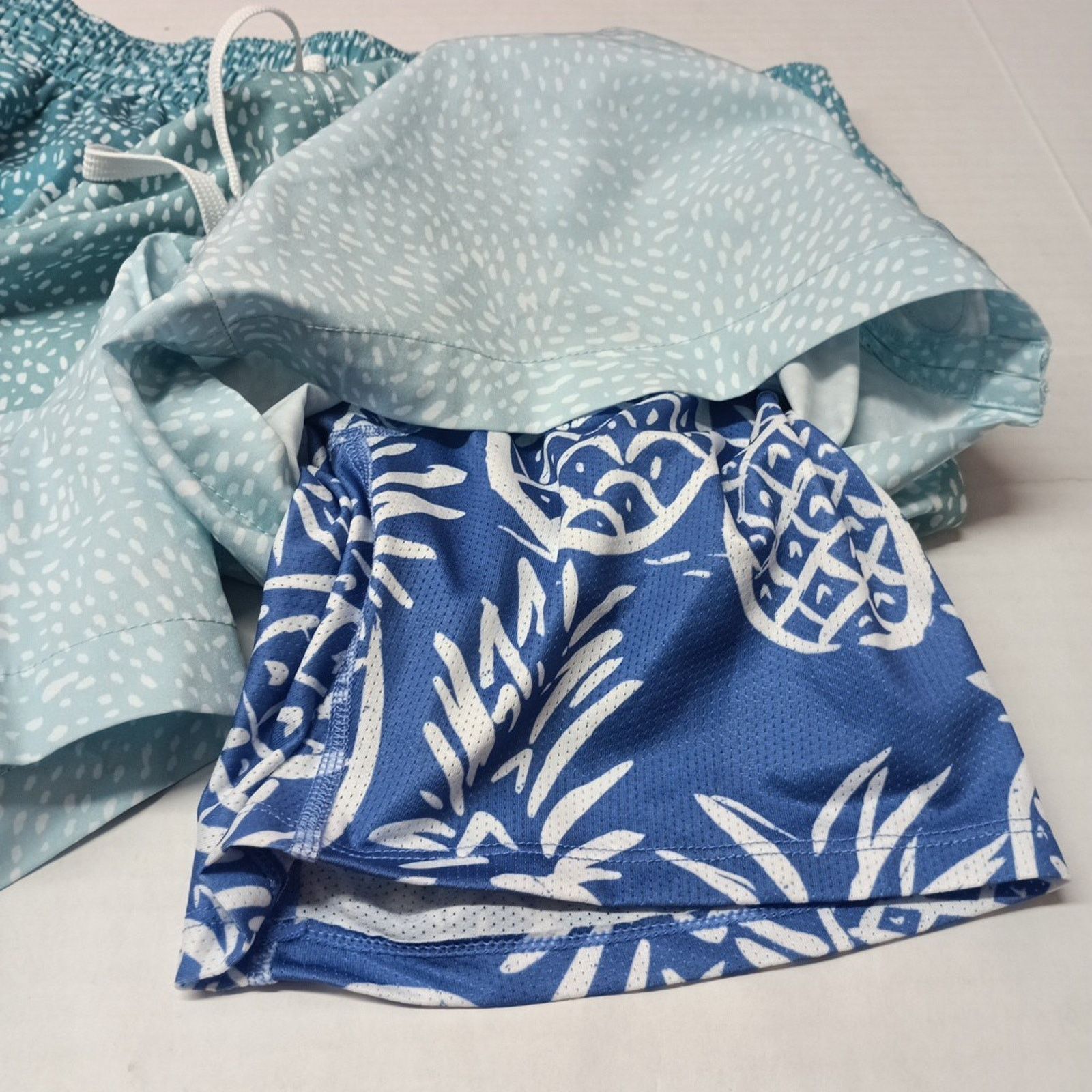 Chubbies Chubbies The Whale Sharks 7" Inseam Swim Trunks Liner Mens M Size US 29 - 5 Thumbnail