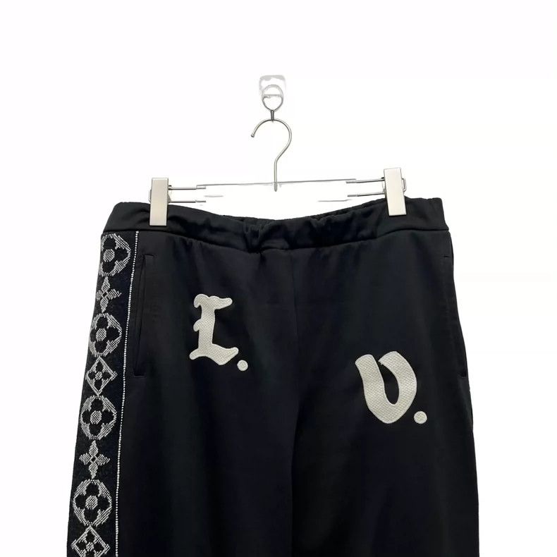 Louis Vuitton louis vuitton size xxl Side embroidered jacquard slacks pan Size US 30 / EU 46 - 2 Thumbnail