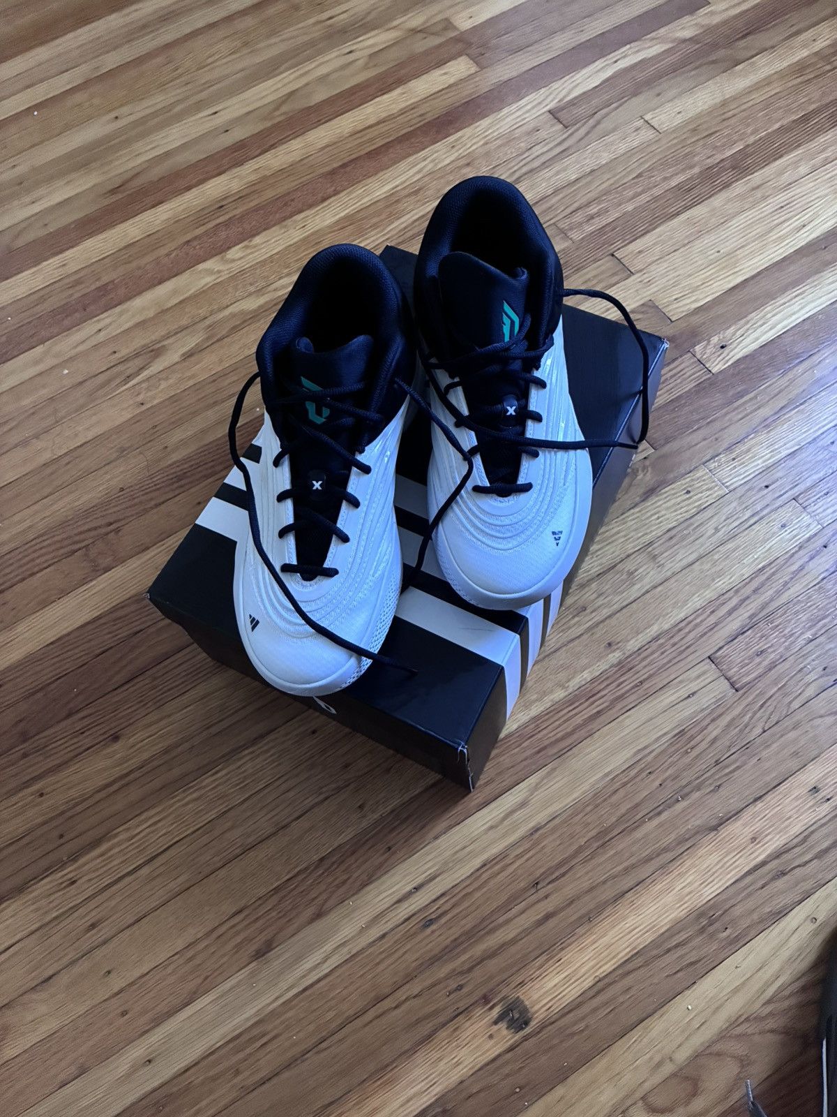 Adidas Adidas Dame X Size US 9.5 / EU 42-43 - 3 Thumbnail