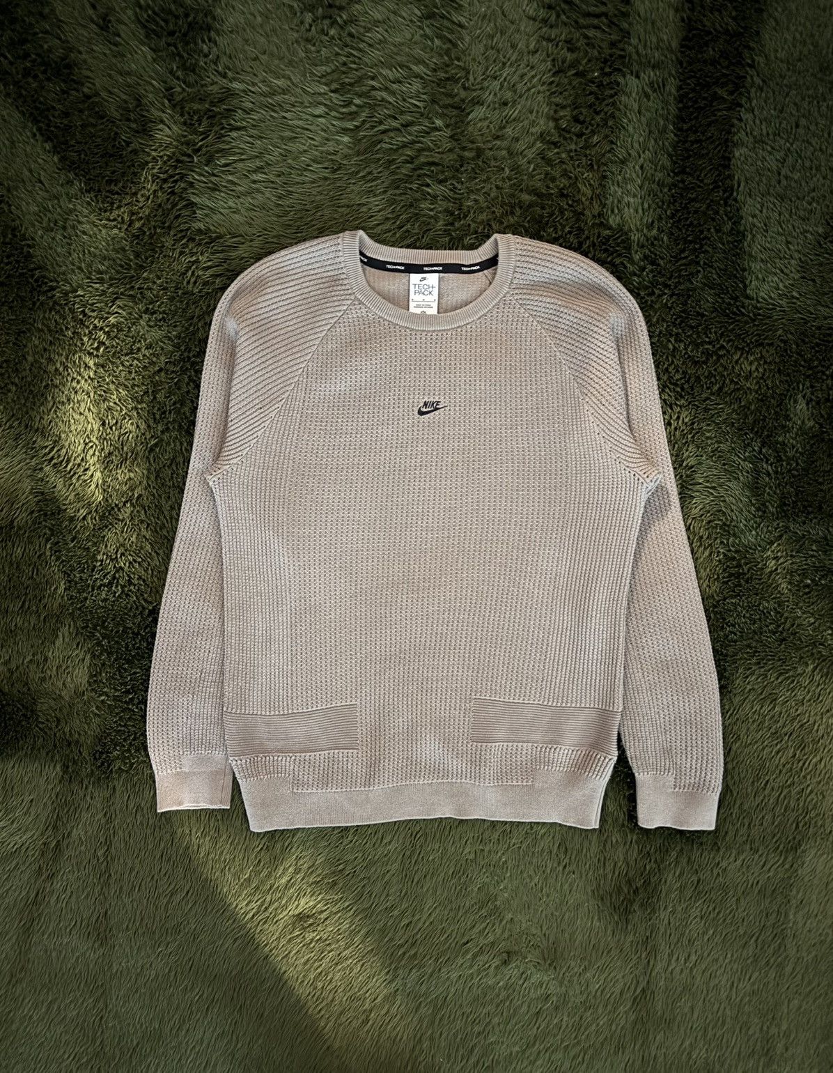 Nike [M] Nike Tech Pack Club Logo Waffle Knit Beige Size US M / EU 48-50 / 2 - 1 Thumbnail