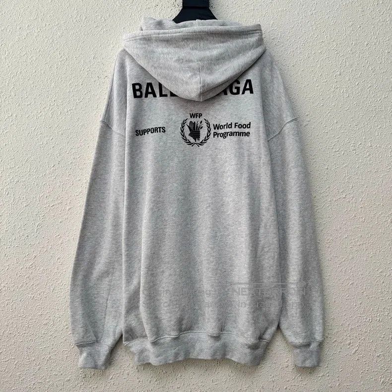 Balenciaga Balenciaga WFP Programme Hoodie XS. Size US XS / EU 42 / 0 - 2 Thumbnail
