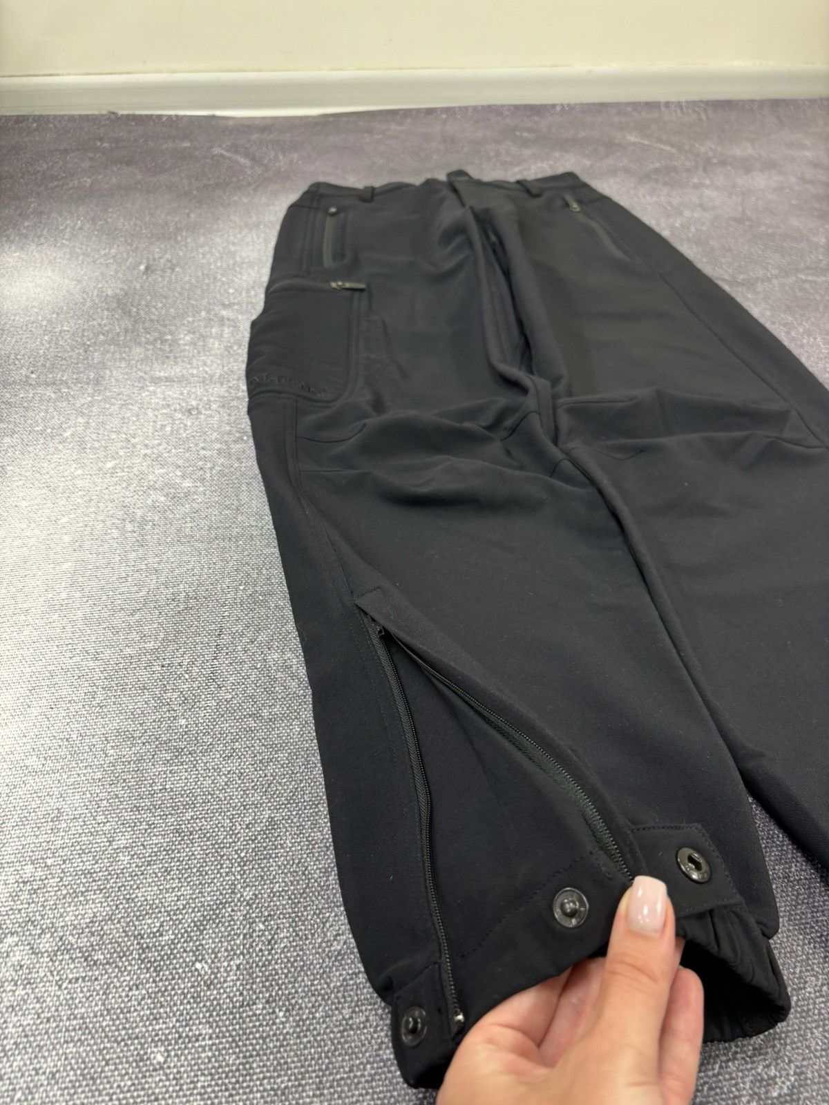 Marmot Vintage Marmot Men’s Heavy Nylon Zip Black Outdoor Pants Size US 30 / EU 46 - 6 Thumbnail