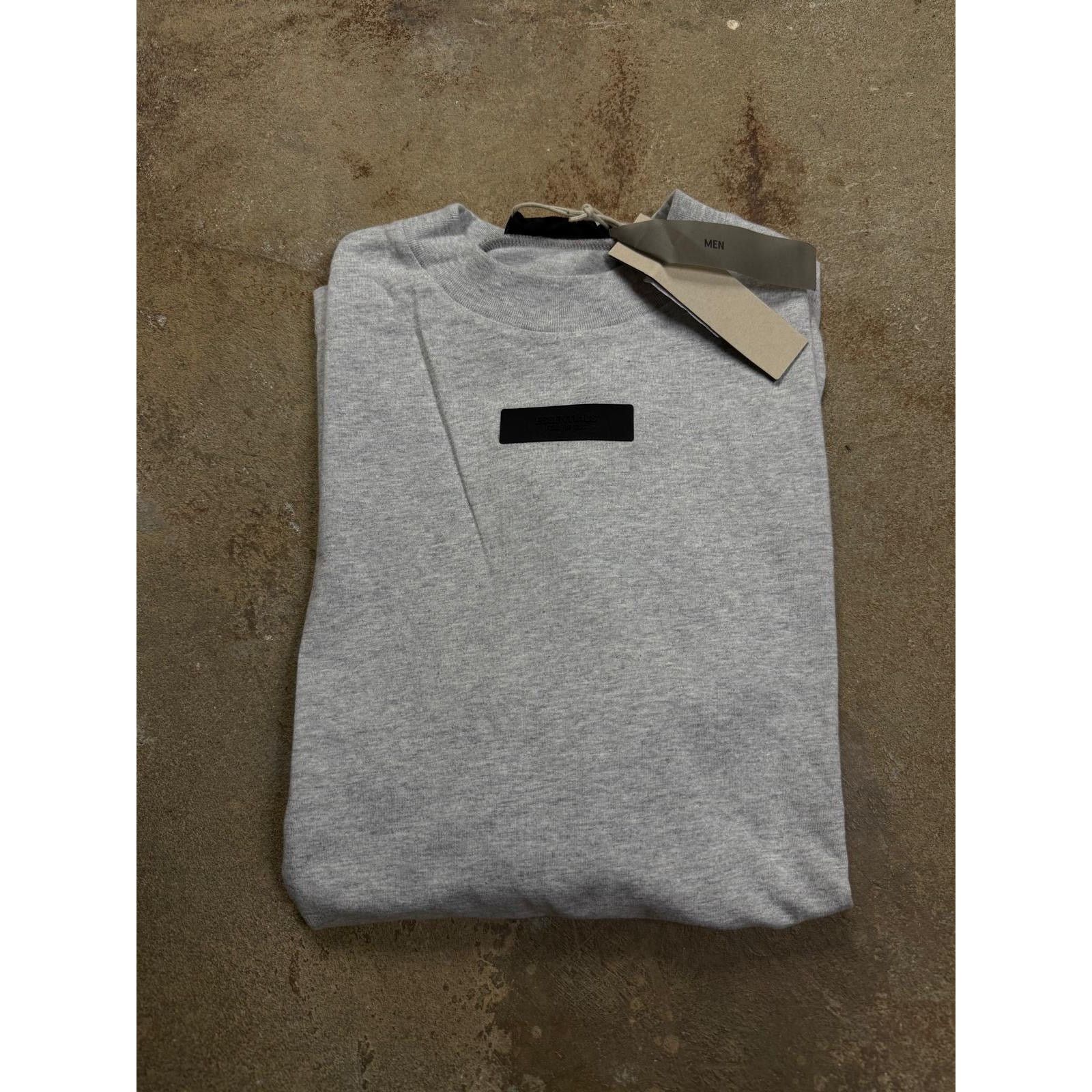 Essentials Essentials Tee Light Heather New Small With Tags Size US S / EU 44-46 / 1 - 1 Thumbnail
