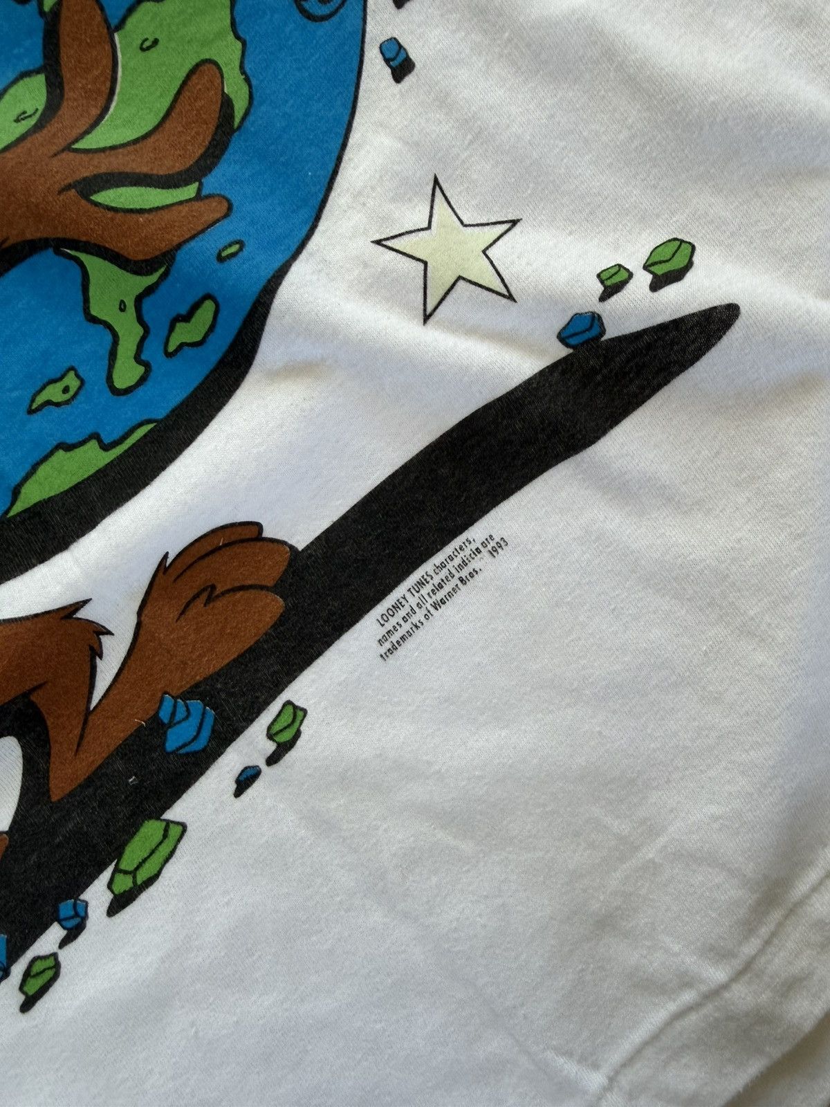 Warner Bros Vintage 90s Taz LT WB “Save The Planet” GLOW IN THE DARK Size US XL / EU 56 / 4 - 4 Thumbnail