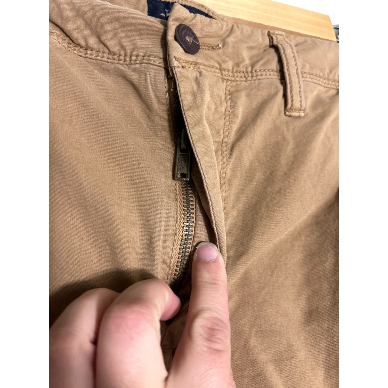 American Eagle Outfitters VINTAGE American Eagle Duck Brown Next Level Flex Pants 33x31 Mens Size US 33 - 6 Thumbnail