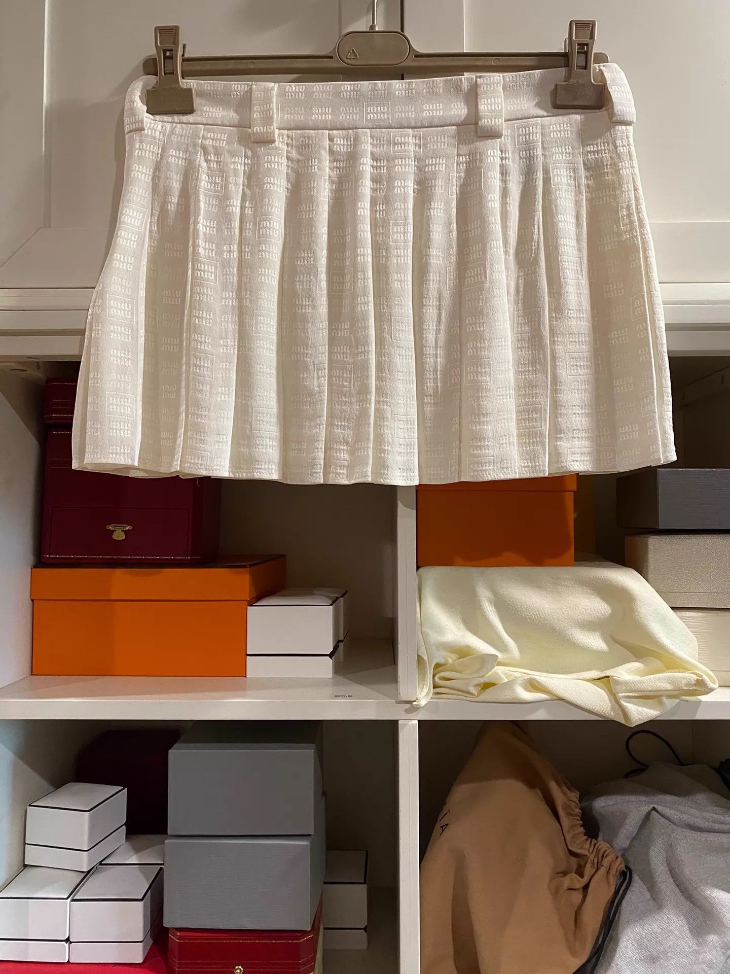 Miu Miu MIU MIU Silk Classic Skirt 40 Size 27" / US 4 / IT 40 - 2 Thumbnail