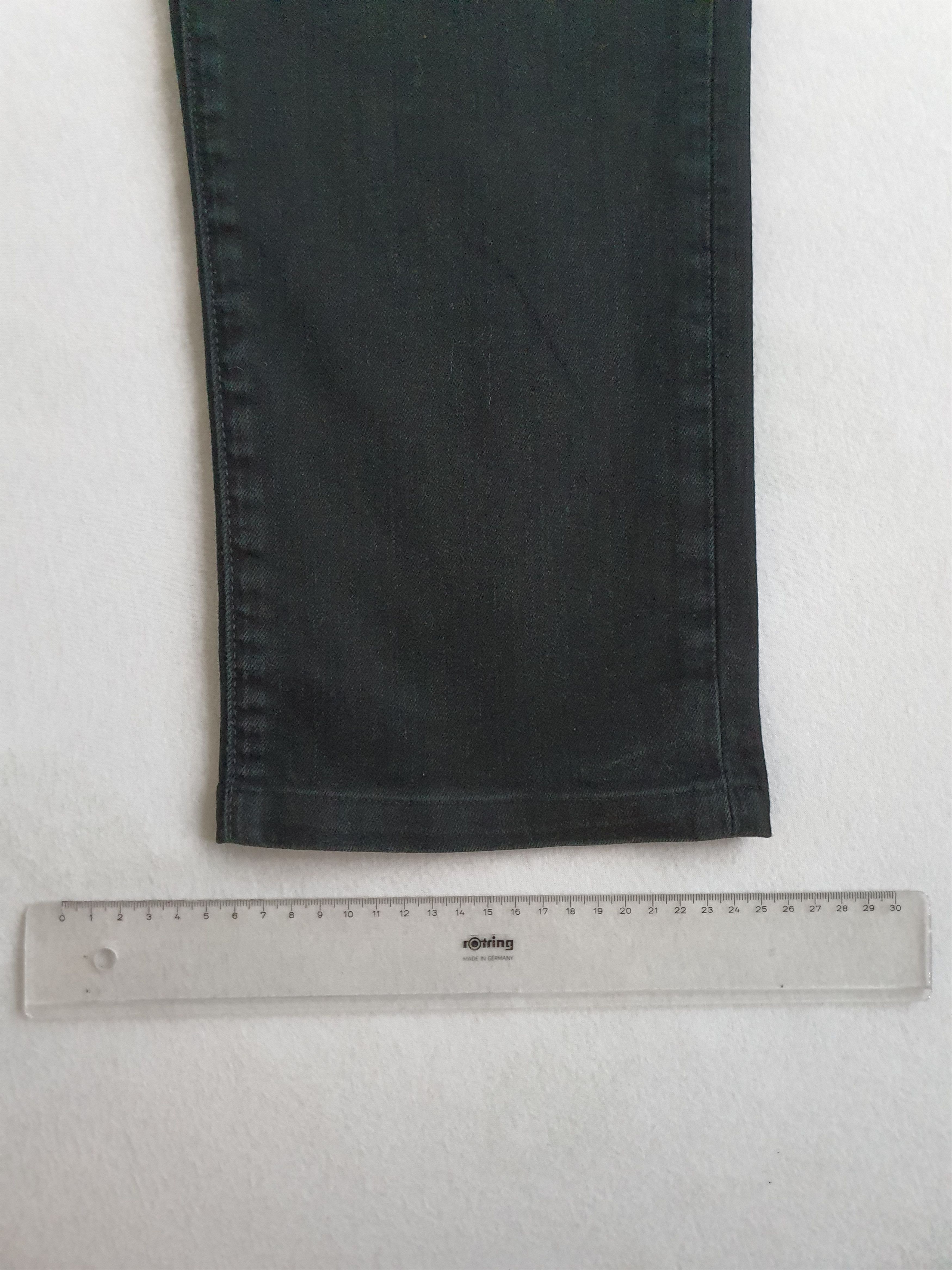 Levi's PREMIUM '511 Slim Fit Jeans' (PC9: 04511-1507) - Sz W36 L25 Size US 36 / EU 52 - 13 Thumbnail
