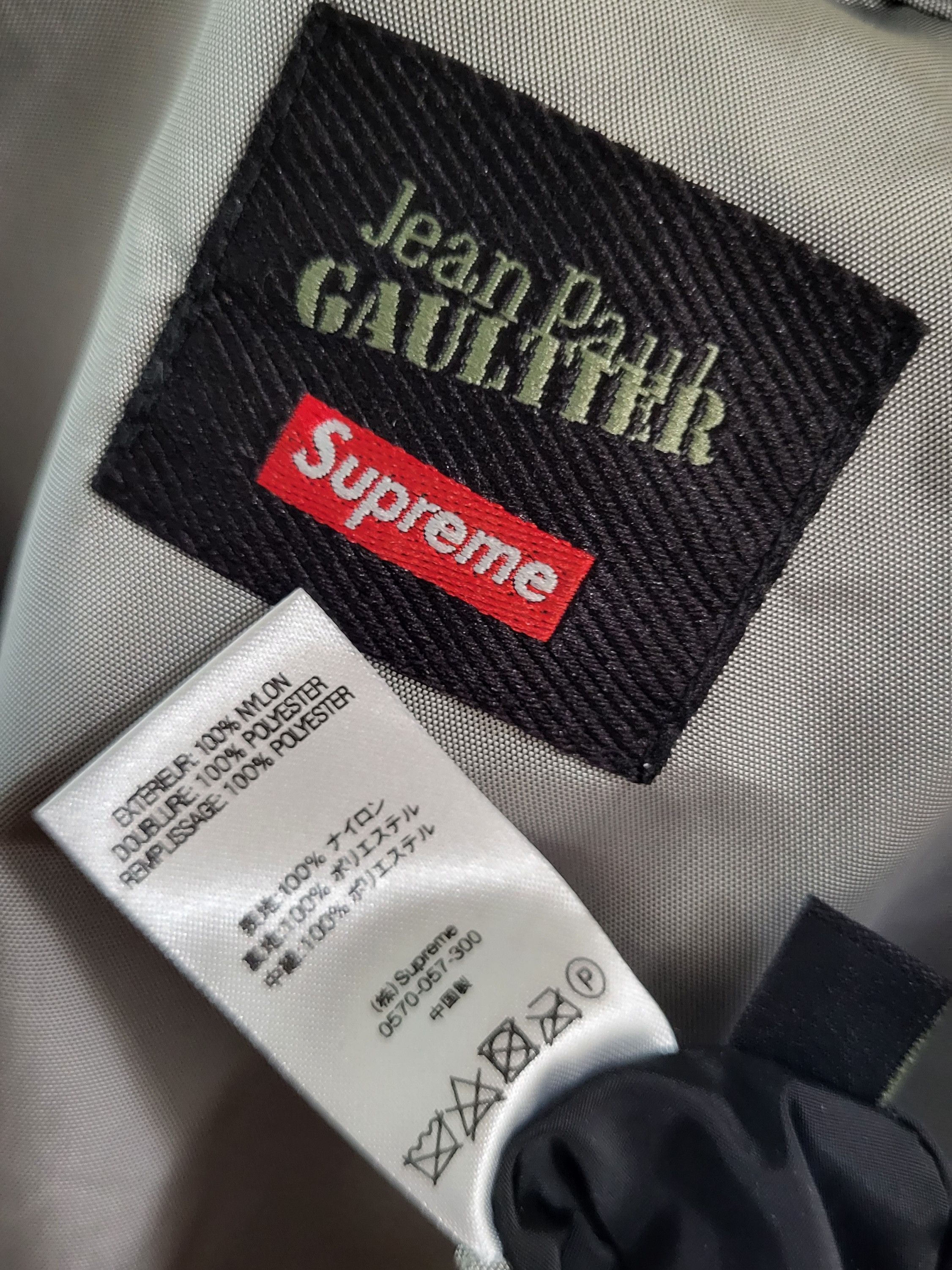 Jean Paul Gaultier × Supreme Jean Paul Gaultier Reversible Backpack MA-1 Bomber Size US M / EU 48-50 / 2 - 7 Thumbnail